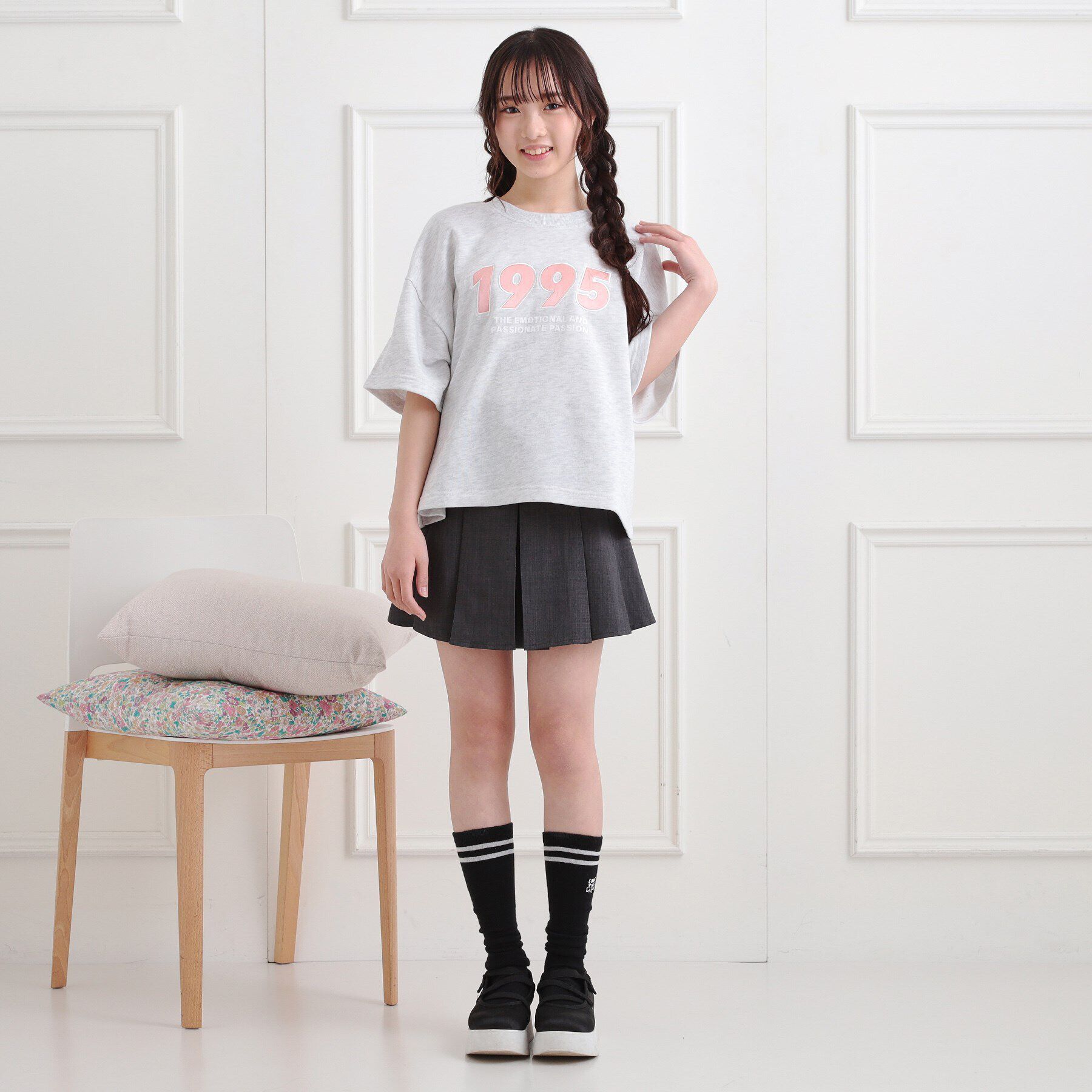 PINK-latte「ミニ裏デザインアップリケTシャツ」|Tシャツ・カットソー|