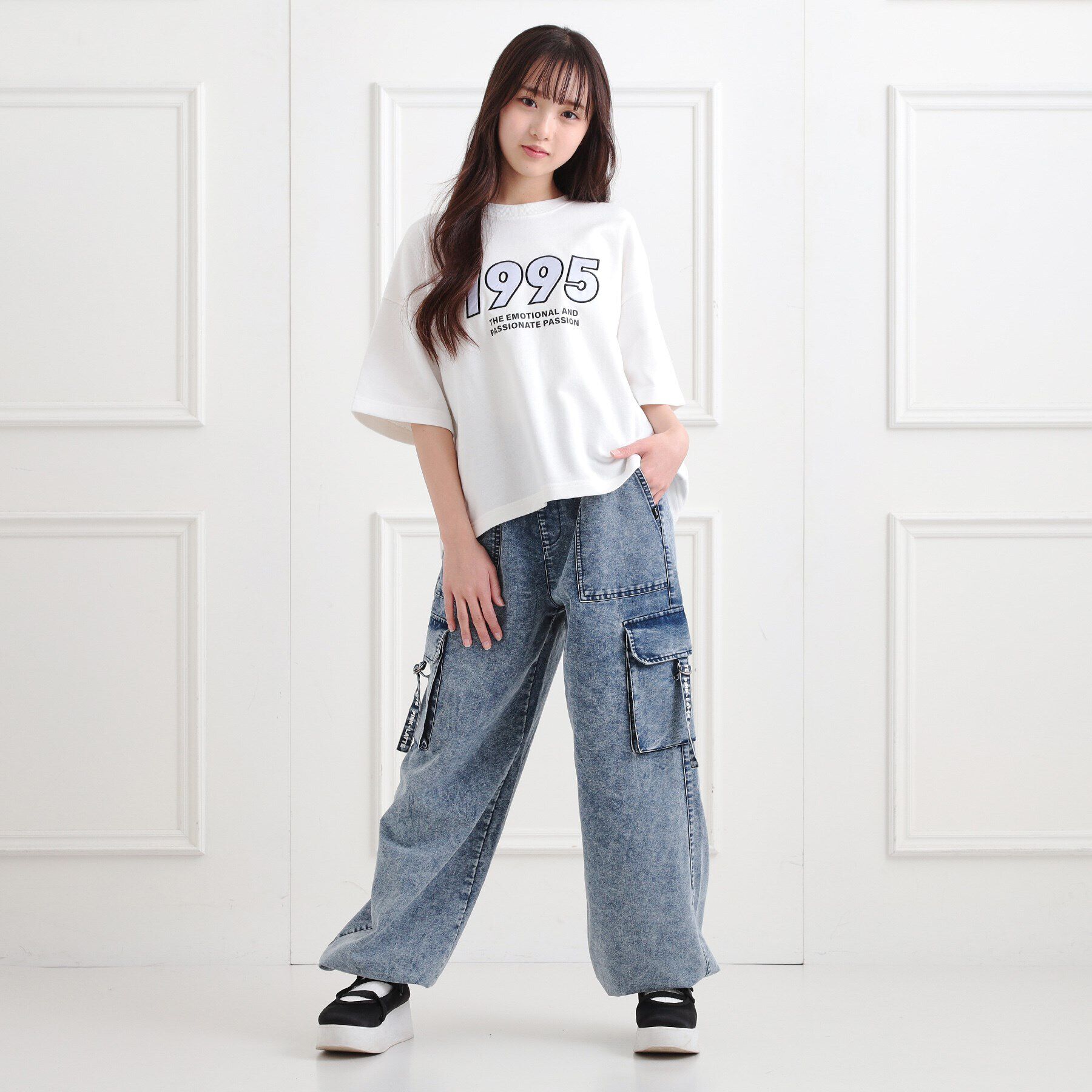 PINK-latte「ミニ裏デザインアップリケTシャツ」|Tシャツ・カットソー|