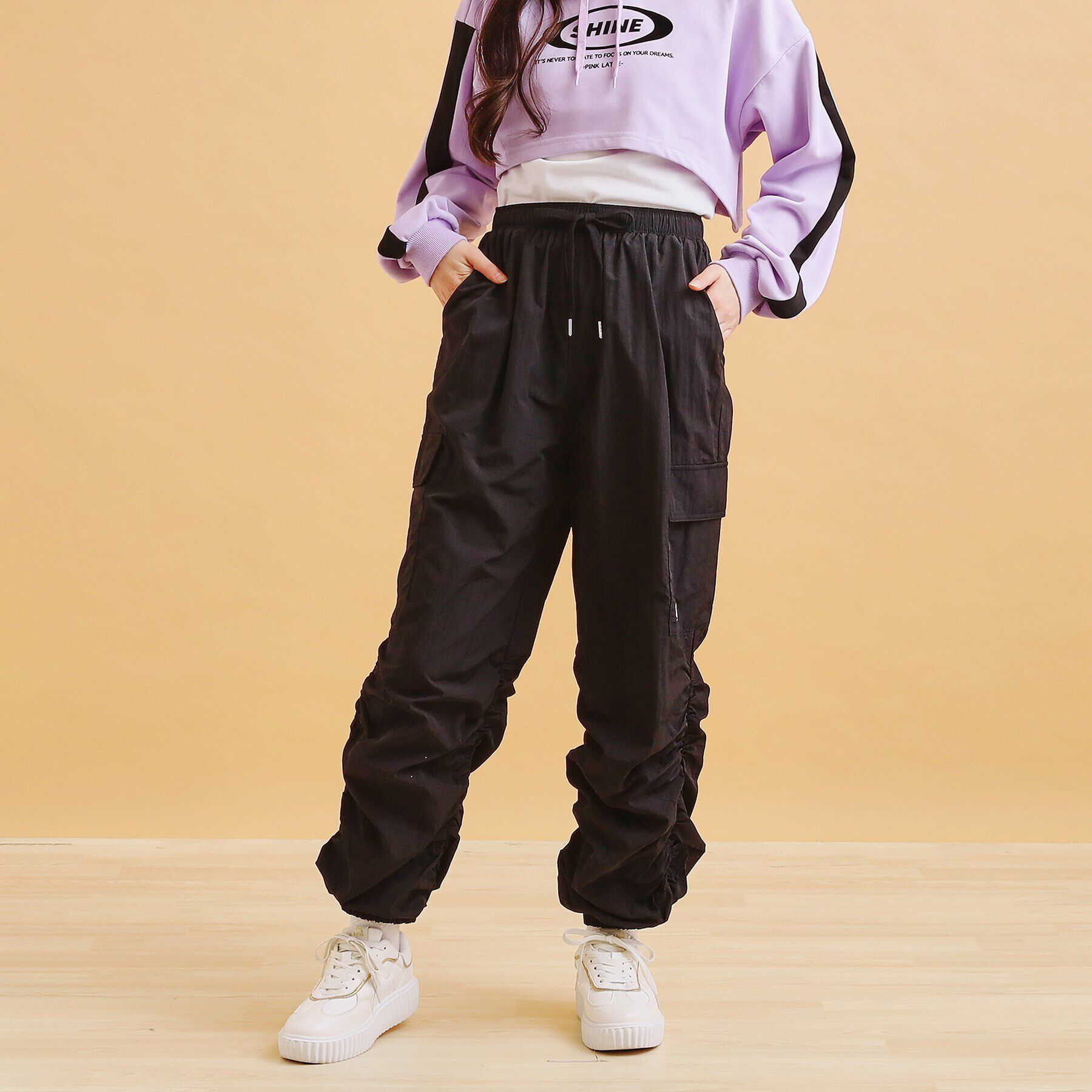 PINK-latte「シャーリングカーゴパンツ」|その他|ブラック(019)