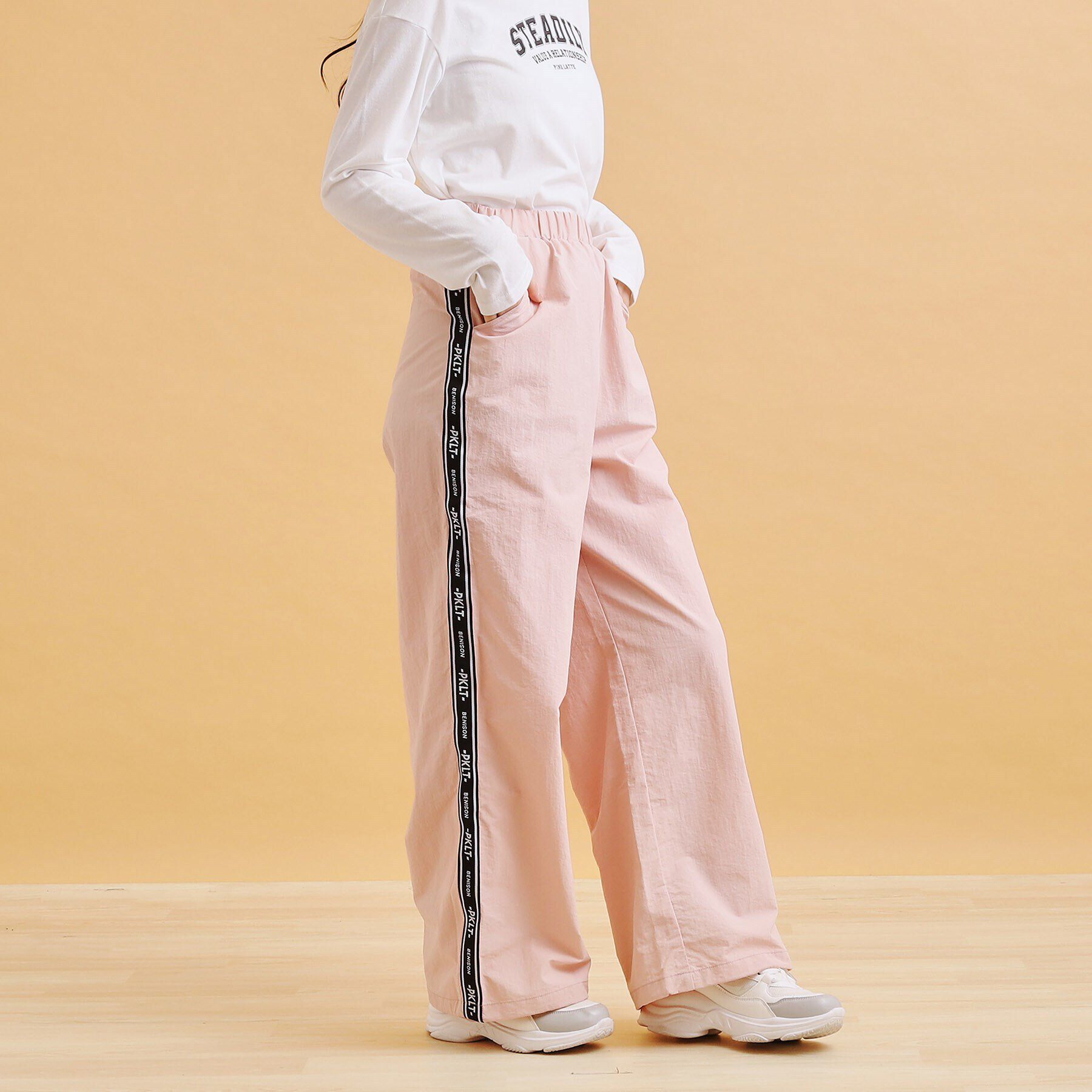 PINK-latte「ロゴラインパラシュートパンツ」|その他|
