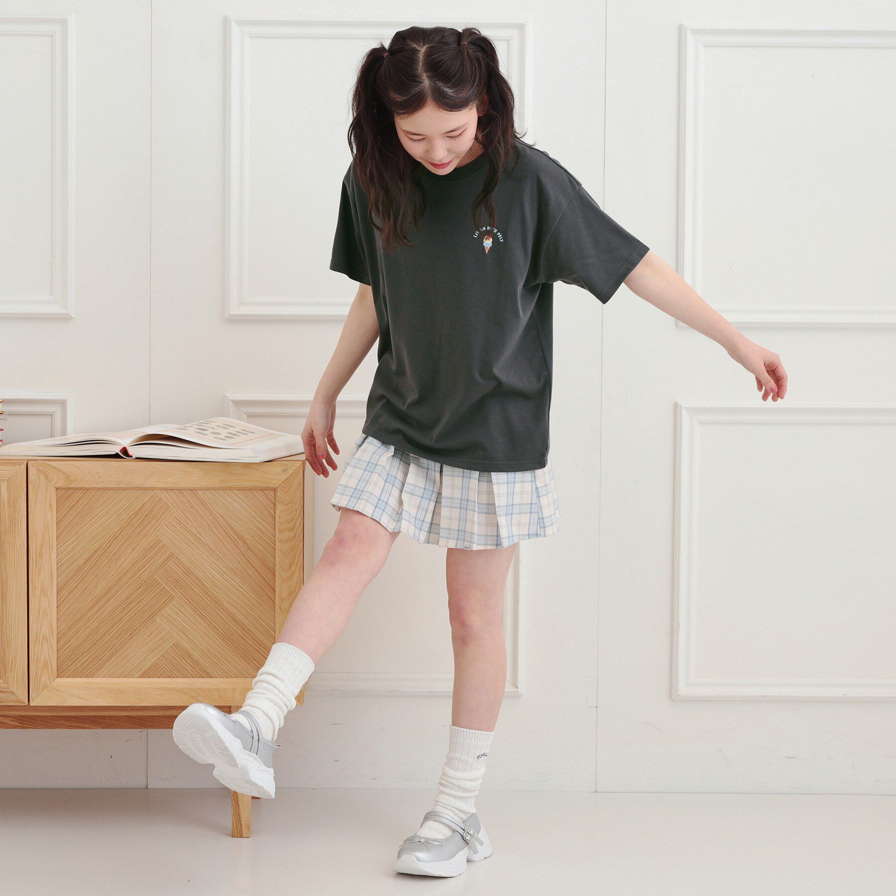 PINK-latte「ワンポイント刺繍Tシャツ」|Tシャツ・カットソー|