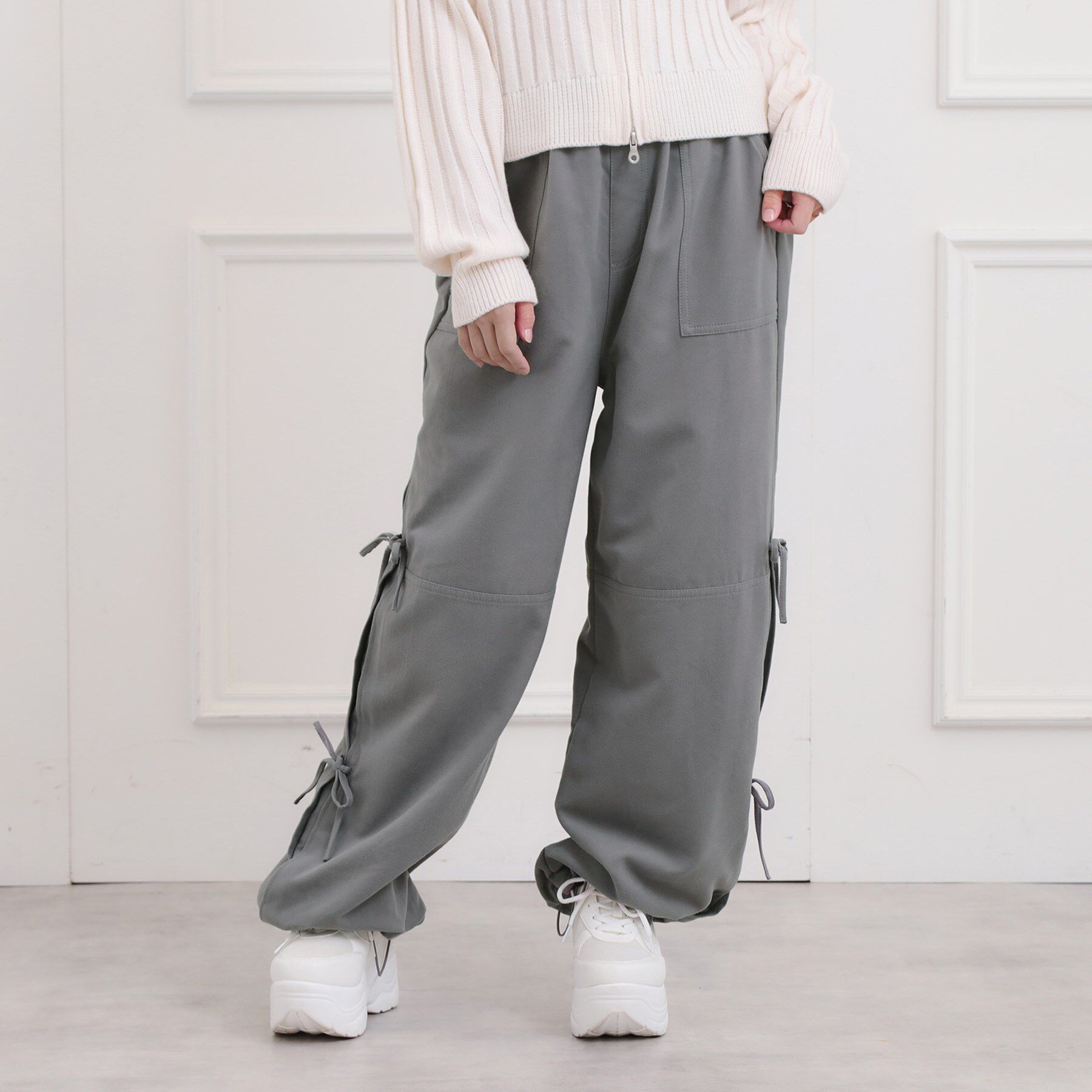 PINK-latte「ピーチ起毛リボン付カーゴパンツ」|その他|グレー(012)