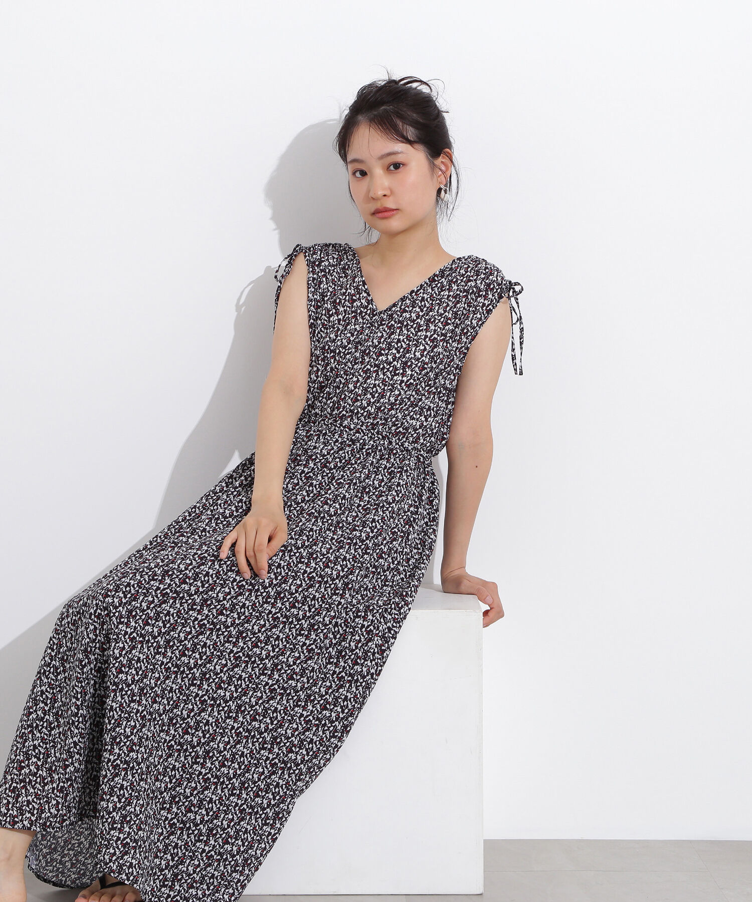  「フラワープリントノースリーブワンピース」|ワンピース|ブラックベー 2