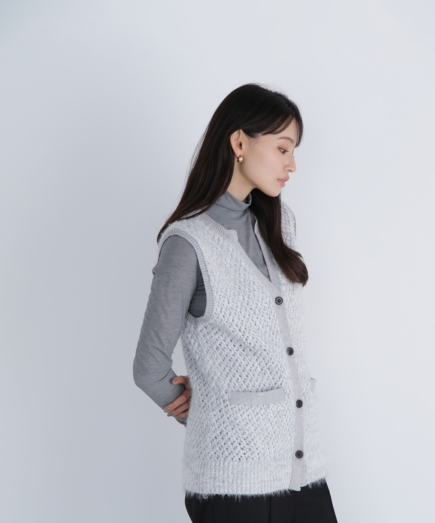  「フェザーヤーンボクシーベスト」|ニット・セーター|グレー