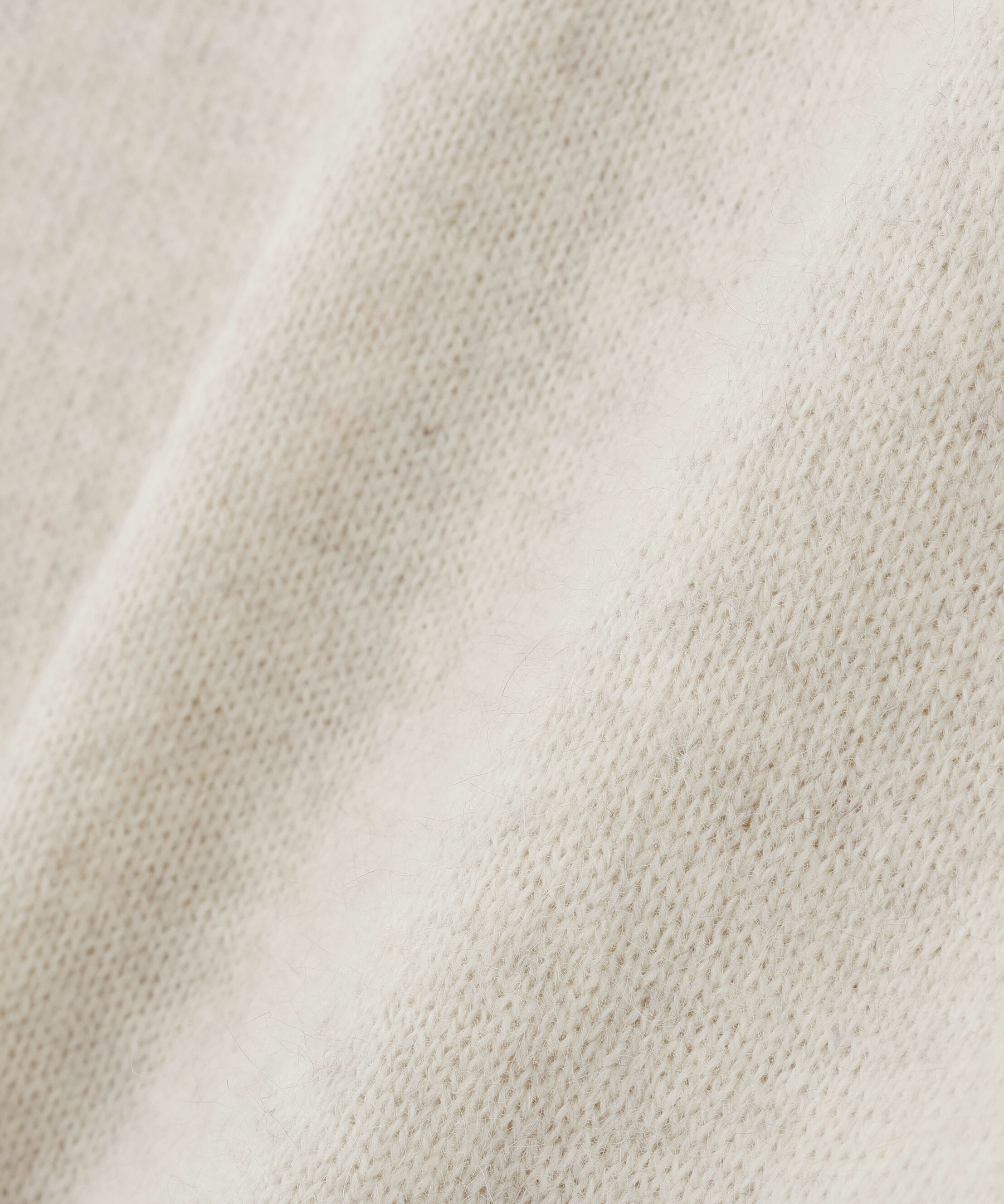  「FOX混ジェントリーシリーズ Vネックニット」|ニット・セーター|