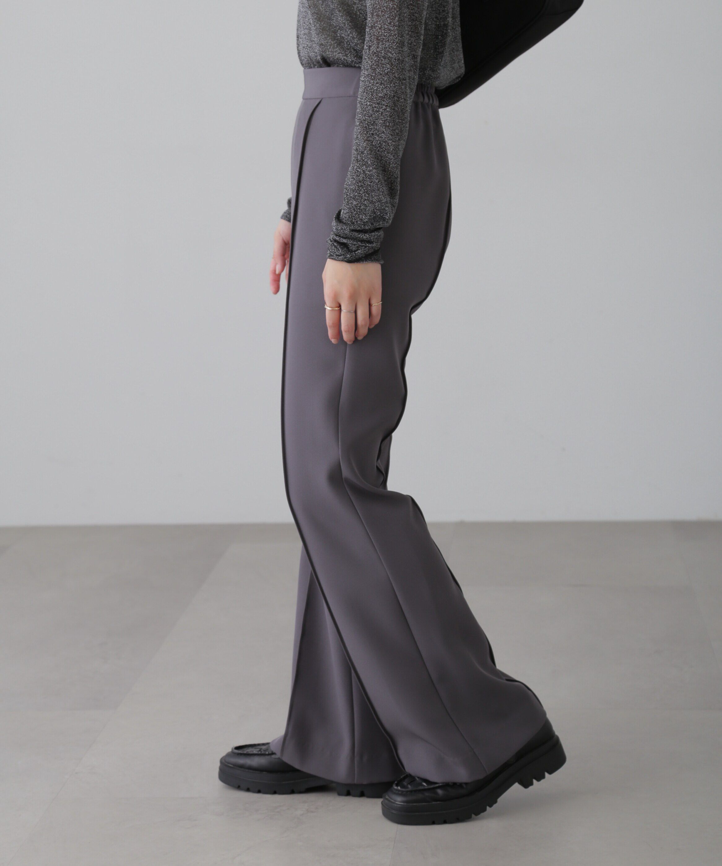  「[低身長サイズ/Sシリーズ]フレアセンタープレスパンツ」|その他|