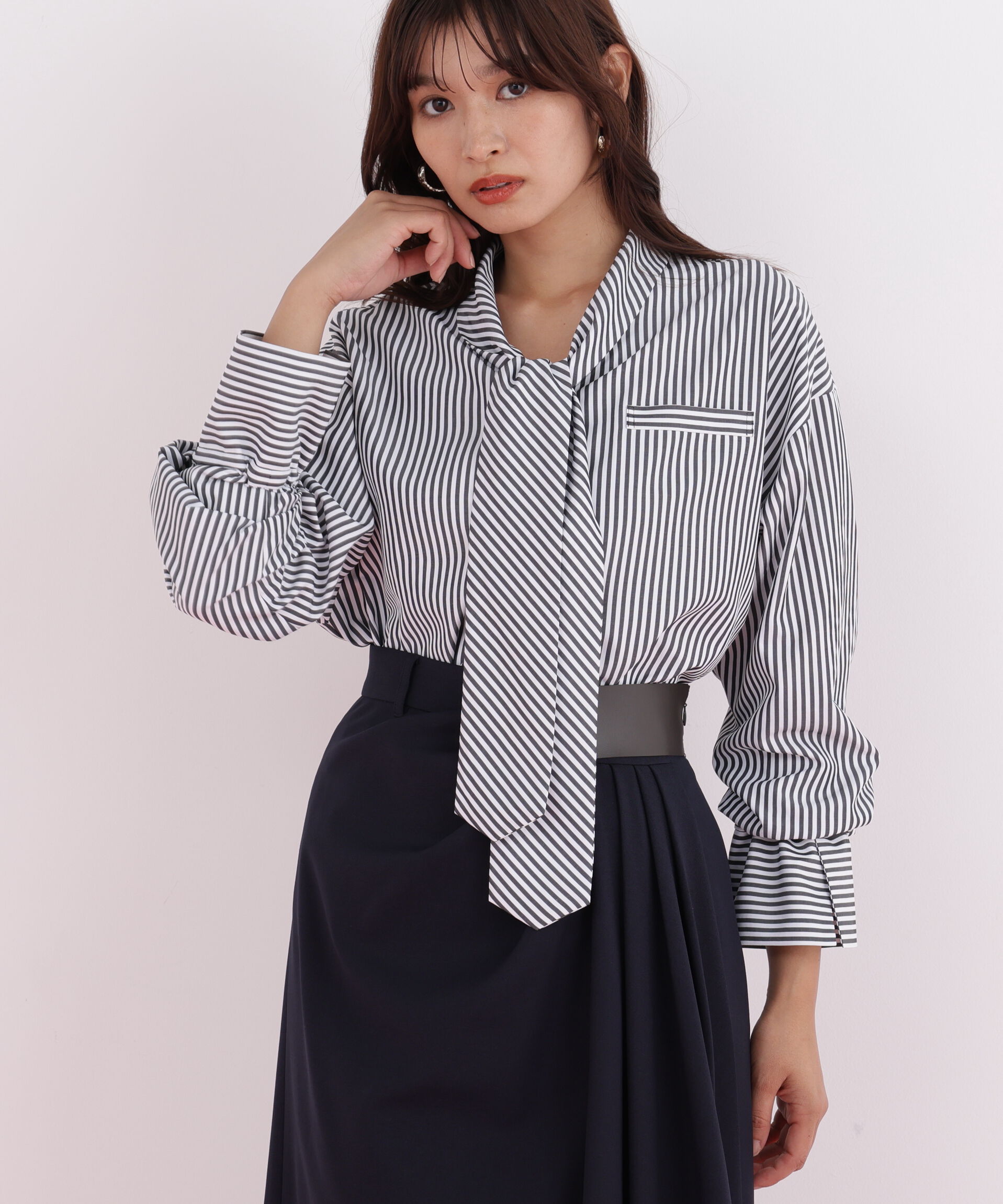  「ストライプタイネックシャツ」|シャツ・ブラウス|