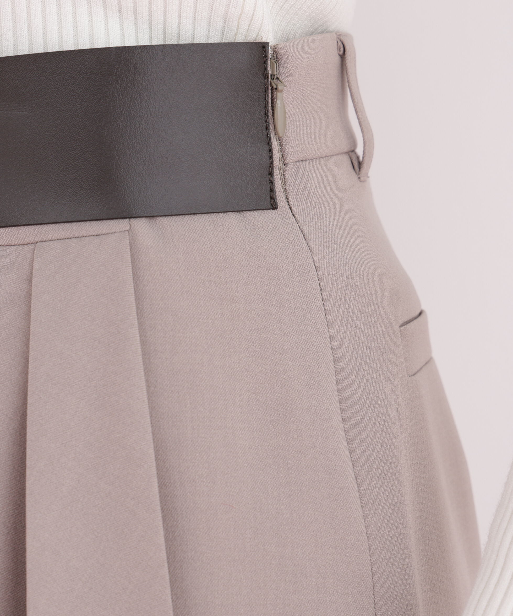  「サイドパッチタックスカート」|スカート|