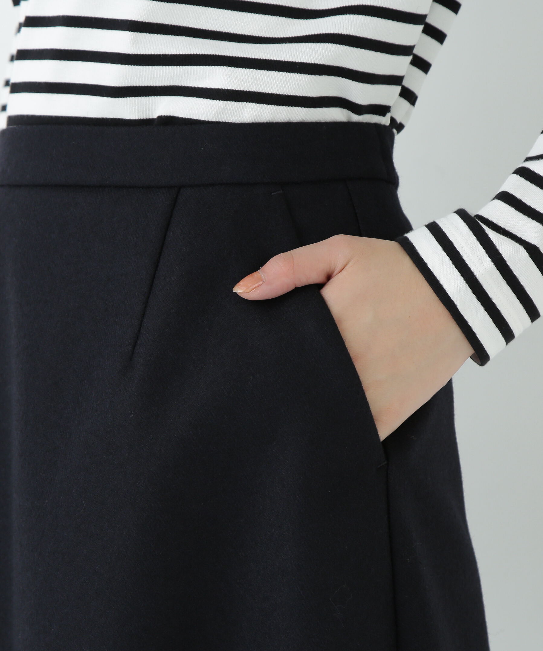  「ウールサキソニーコクーンスカート」|スカート|