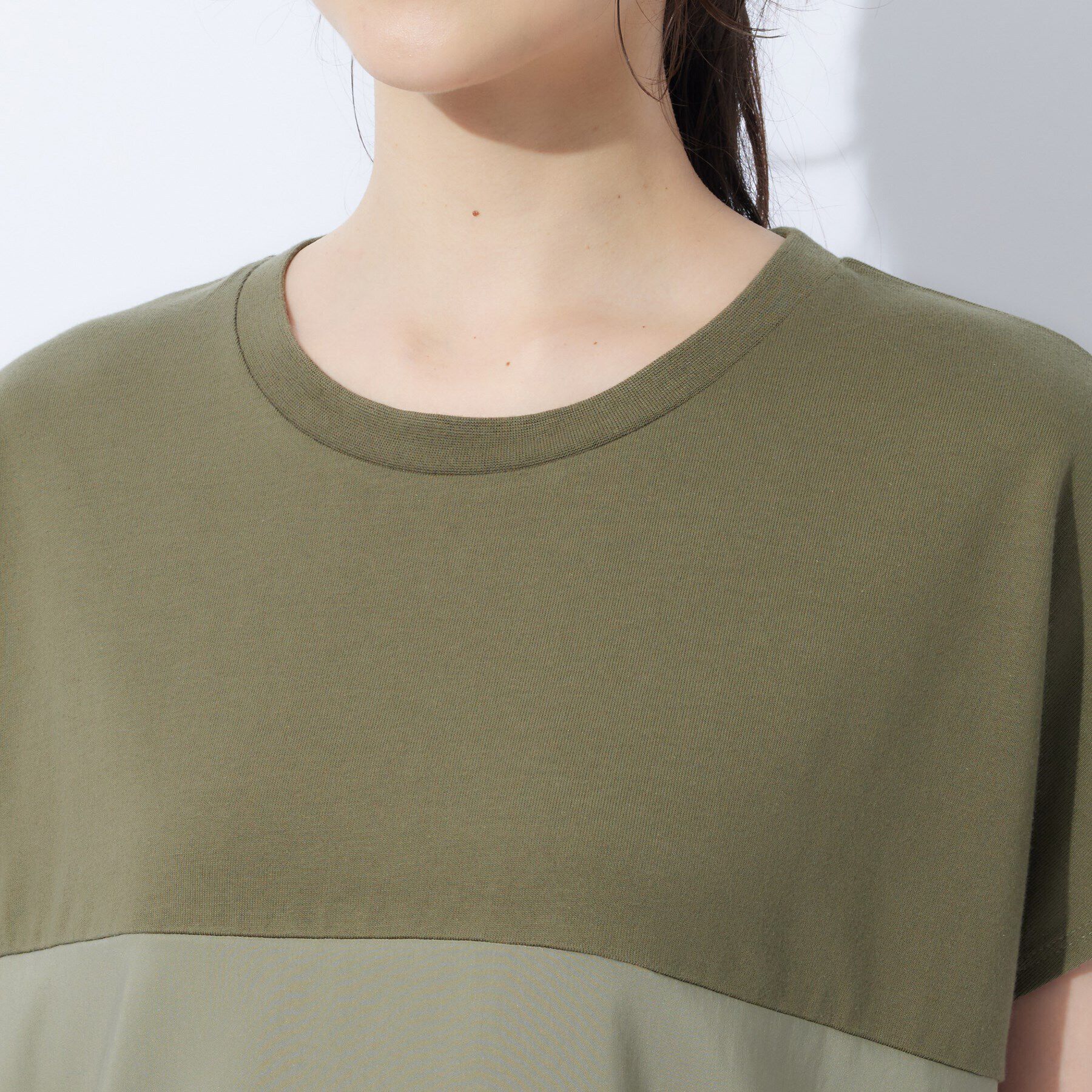 SHOO･LA･RUE「インせずサマ見え 裾ドロスト切り替えトップス」|Tシャツ・カットソー|