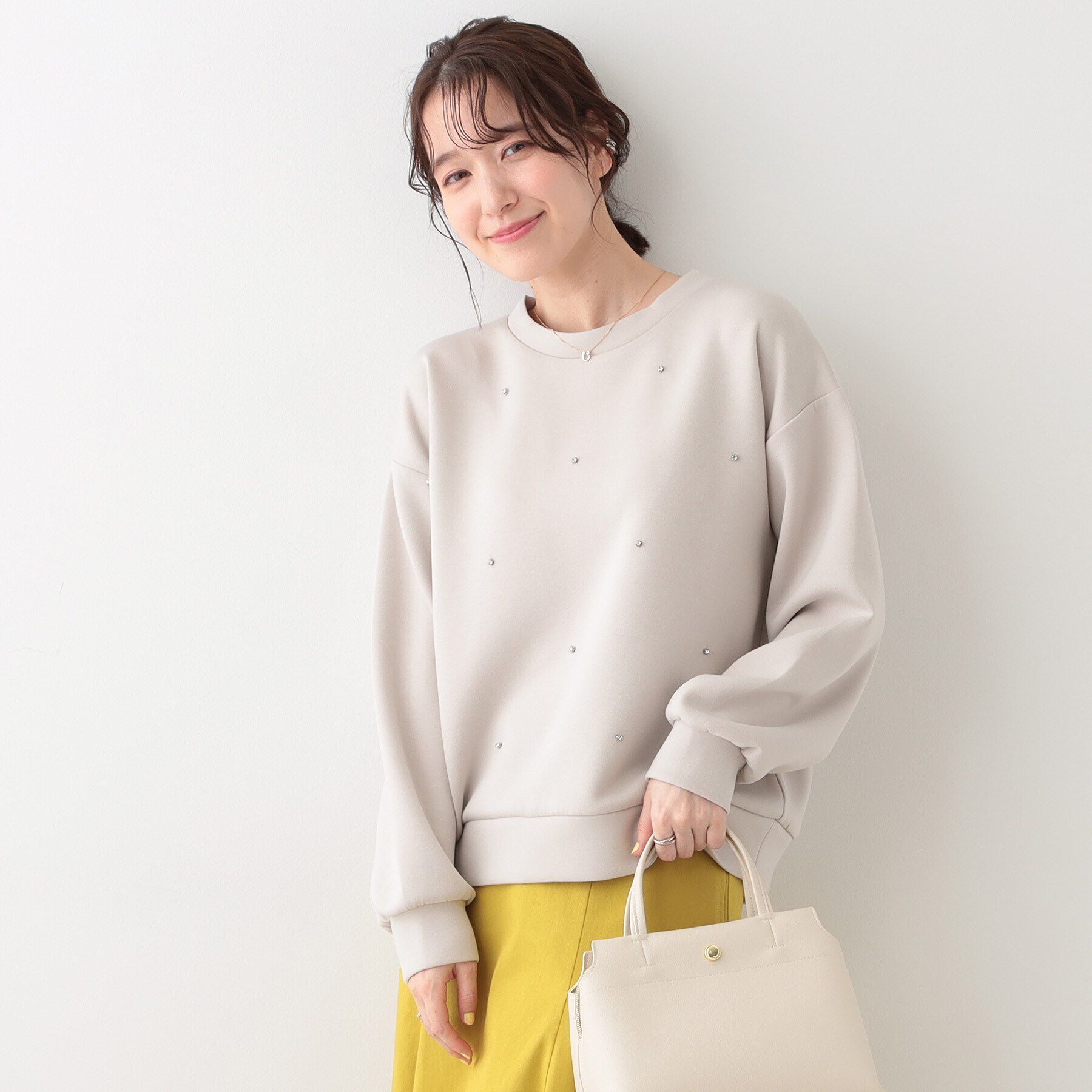 SHOO･LA･RUE「【S-LL】もちさら ビジュー付きトップス」|Tシャツ・カットソー|