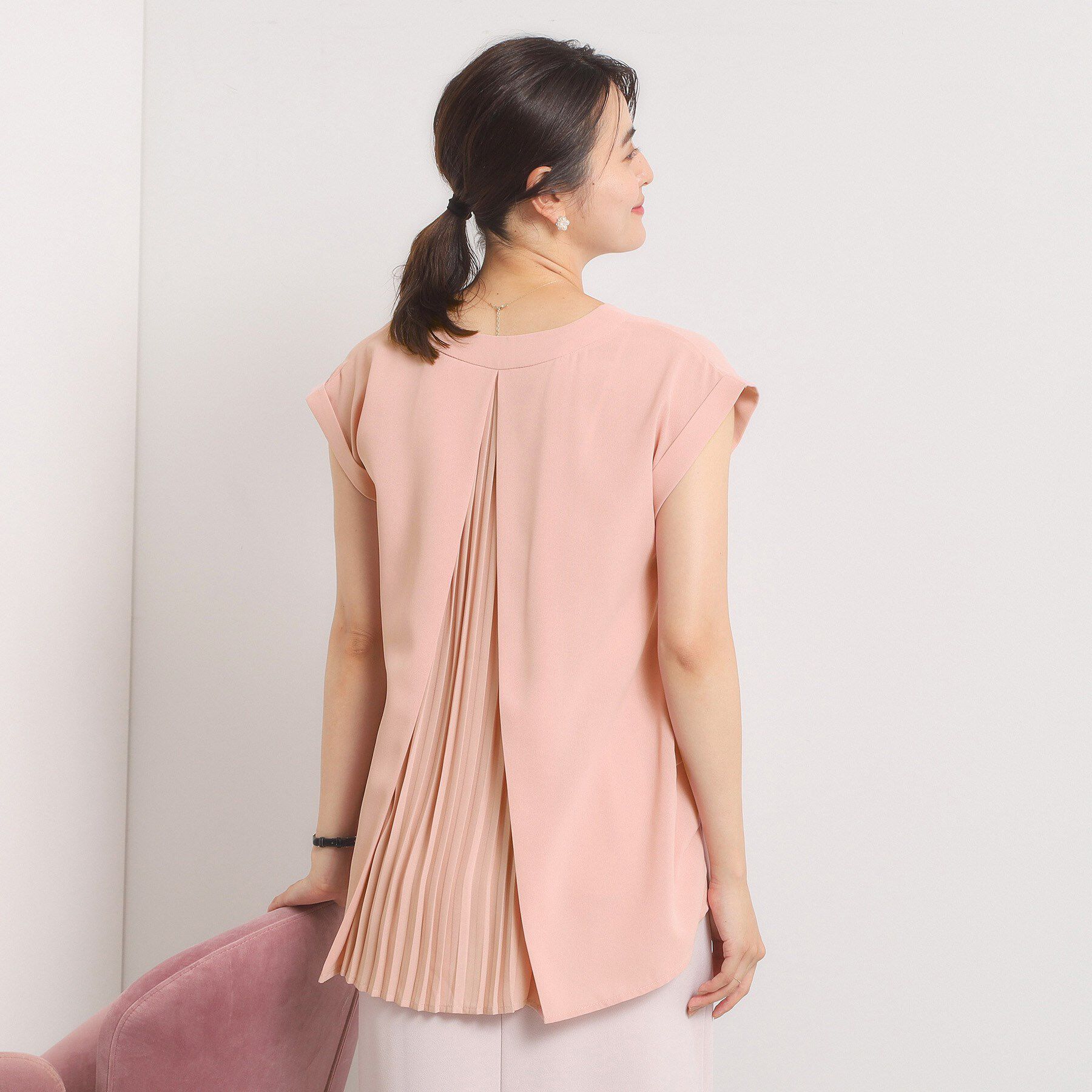 ITS&rsquo;DEMO「【手洗い可】バックプリーツブラウス」|シャツ・ブラウス|