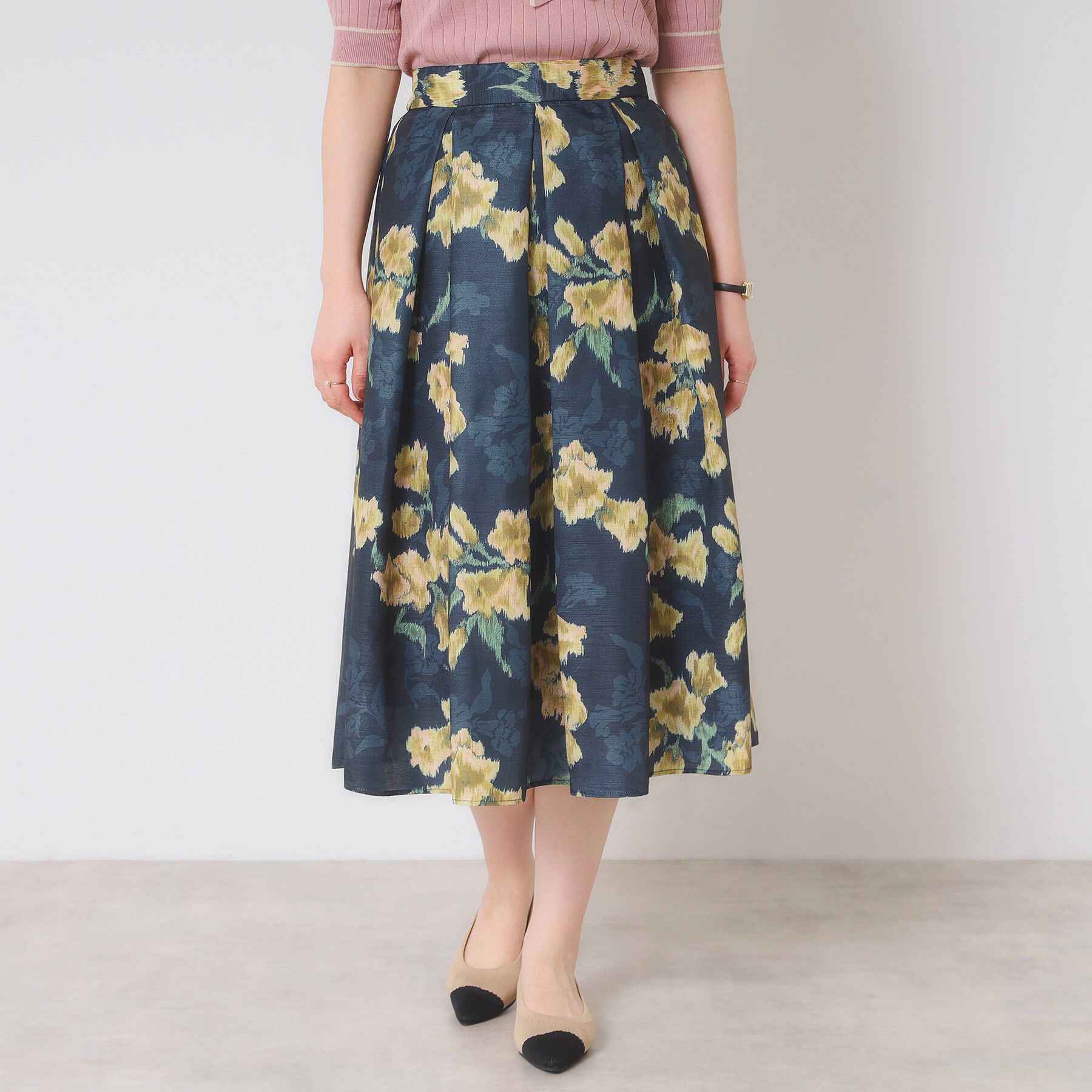 ITS&rsquo;DEMO「【手洗い可】花柄シャンタンスカート」|スカート|