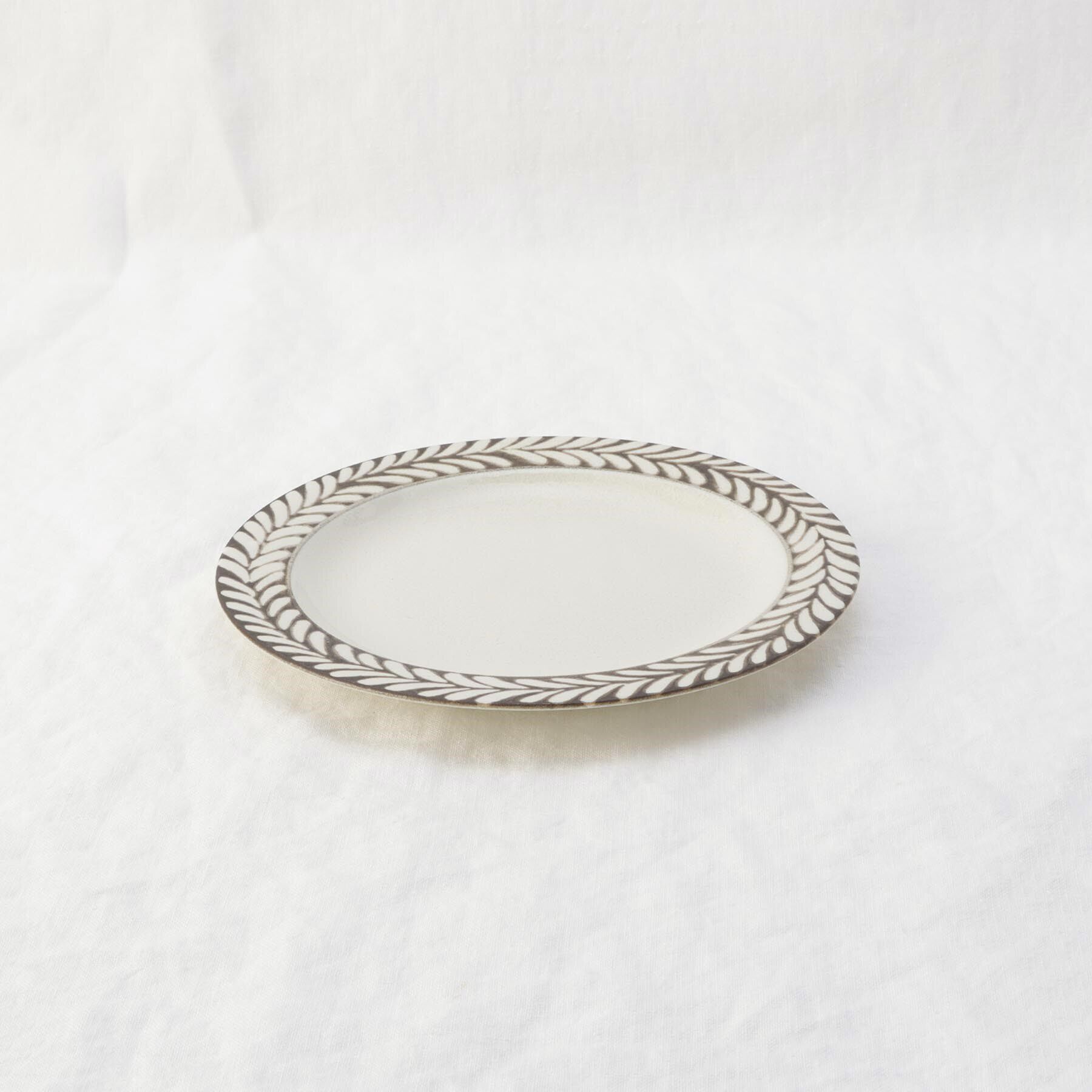 212 KITCHEN STORE「ブロウ プレートM IV」|食器・キッチングッズ|