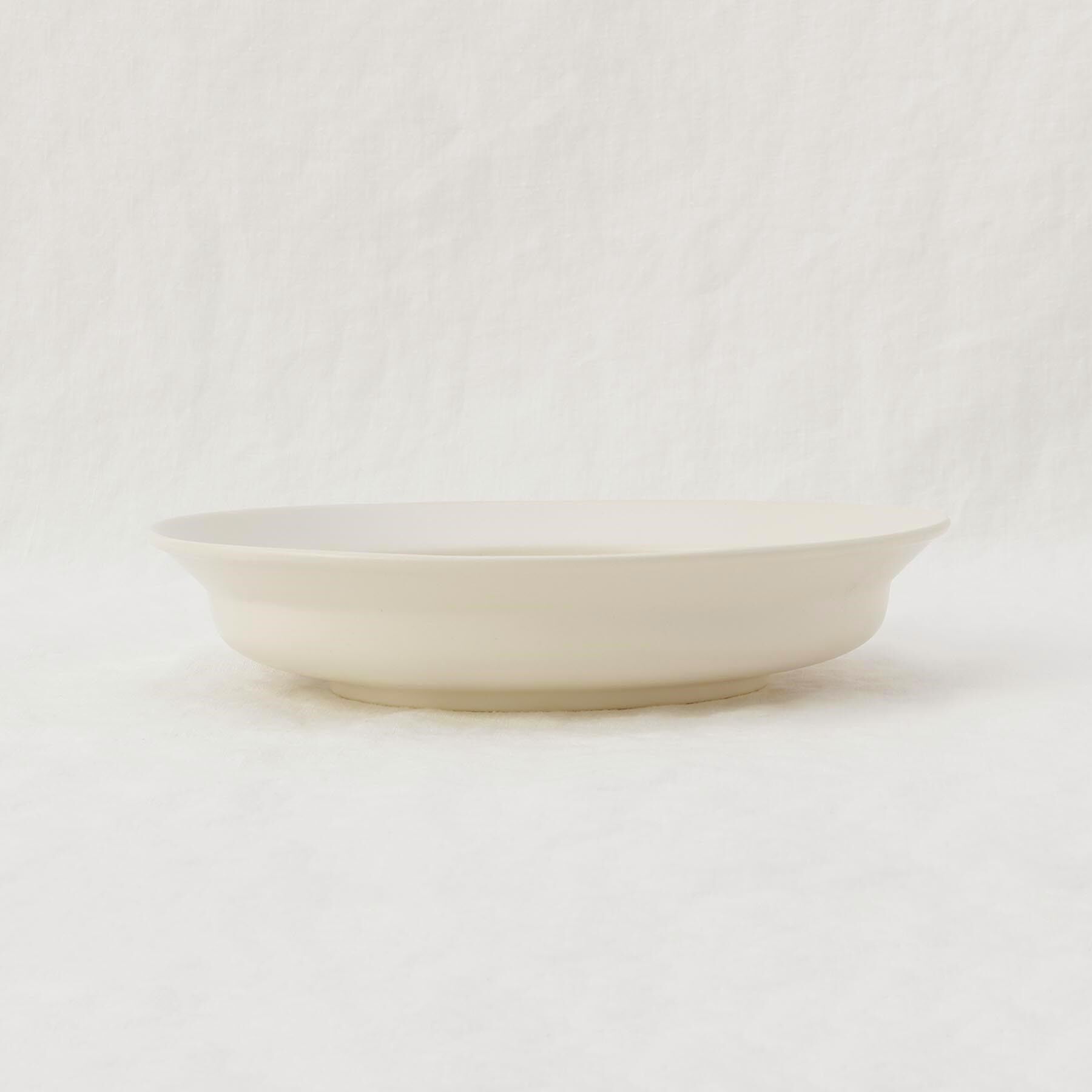 212 KITCHEN STORE「KOS リムオーバルボウル アイボリー」|食器・キッチングッズ|