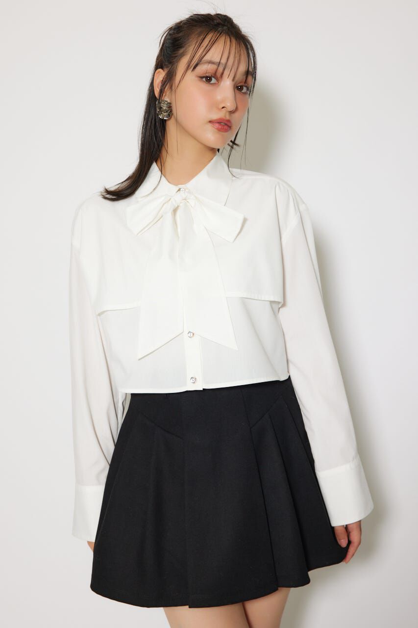 rienda「ビジューボタンボウタイシャツトップス」|シャツ・ブラウス|WHT