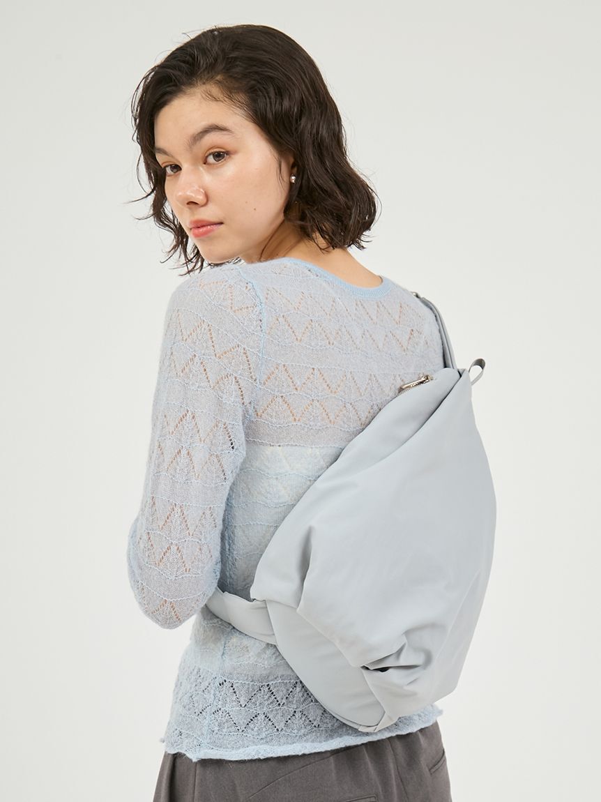 emmi atelier「撥水 クロスボディショルダーバッグ」|ショルダー・メッセンジャー|