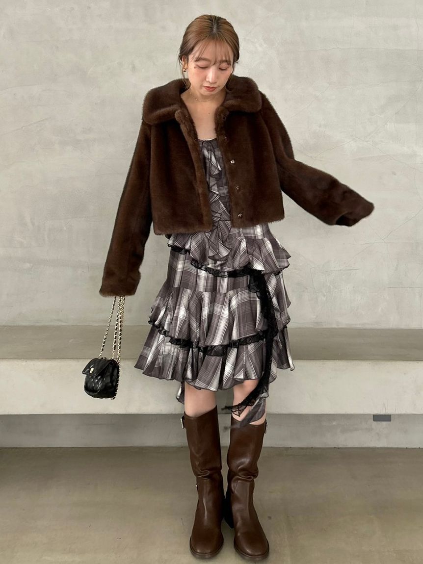 SNIDEL「ステンカラーショートファーコートジャケット」|ステンカラーコート|