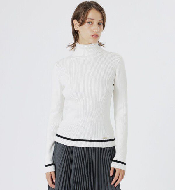 「【ドラマ着用商品】コットンカシミヤリブタートル」|ニット・セーター|ホワイト