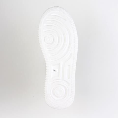 銀座かねまつ「UE255134STE3CBBLK 【本革】【防水】アクアベルスニーカー」|スニーカー|