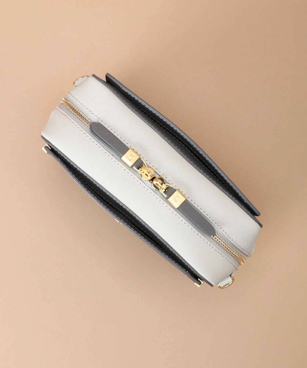 Samantha Thavasa「Pomme d'espoir ポムディスポワール バイカラーショルダーバッグ」|ショルダー・メッセンジャー|