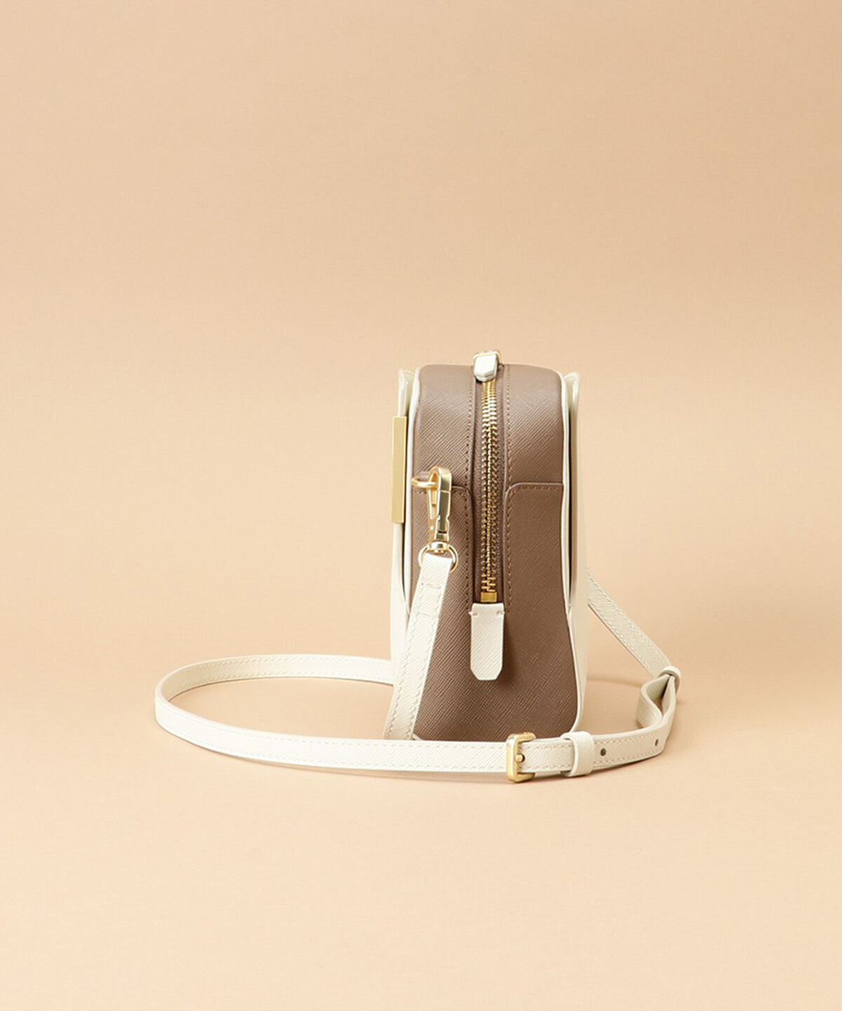 Samantha Thavasa「Pomme d'espoir ポムディスポワール バイカラーショルダーバッグ」|ショルダー・メッセンジャー|