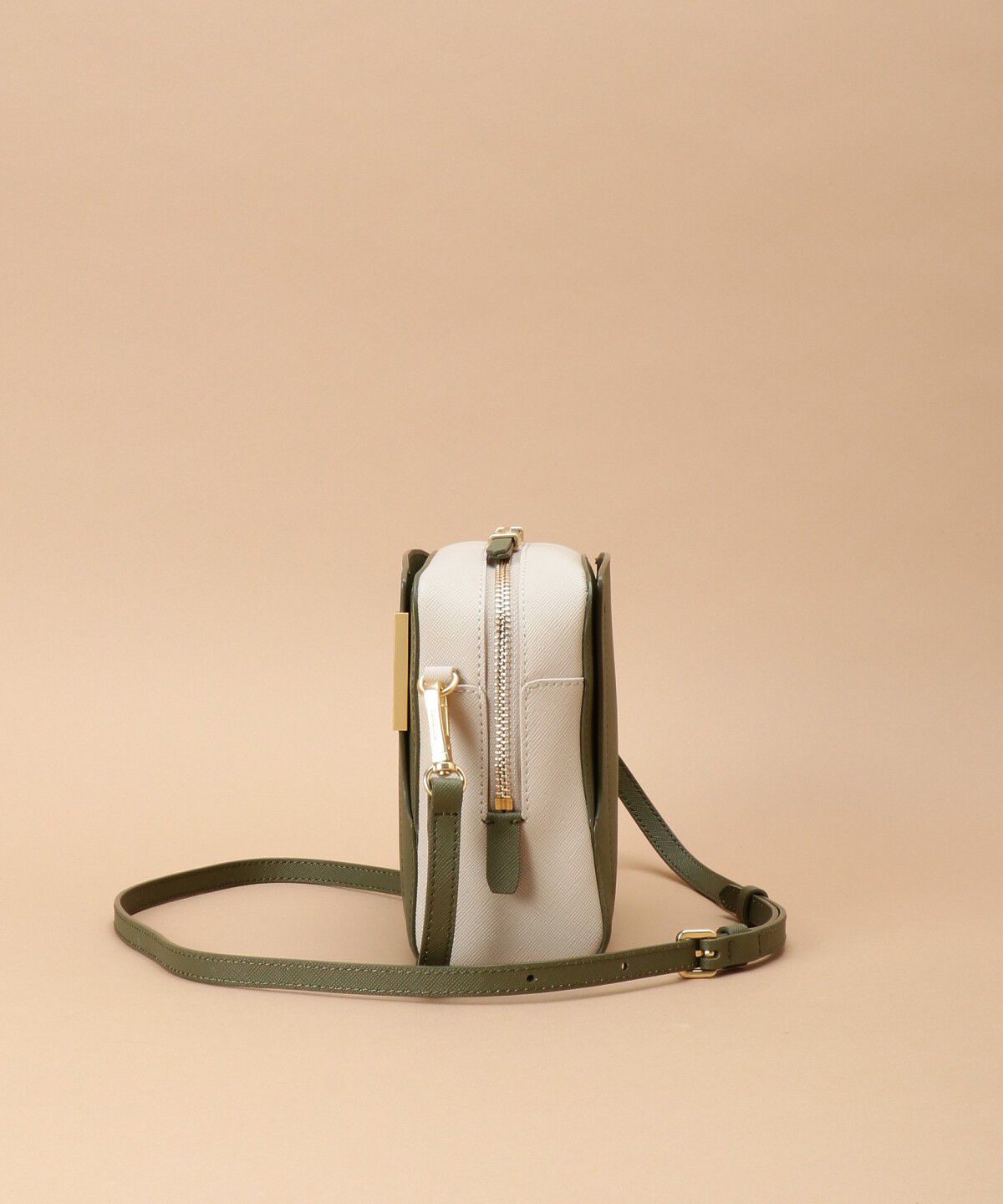 Samantha Thavasa「Pomme d'espoir ポムディスポワール バイカラーショルダーバッグ」|ショルダー・メッセンジャー|