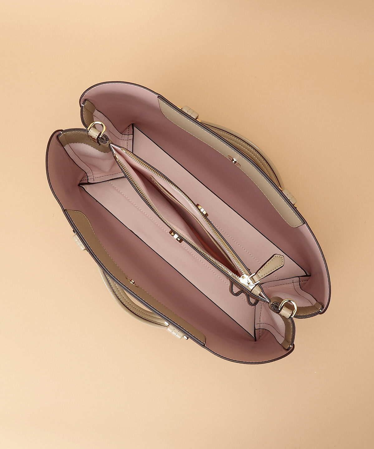 Samantha Thavasa「シボ型押しレザートートバッグ」|トートバッグ|