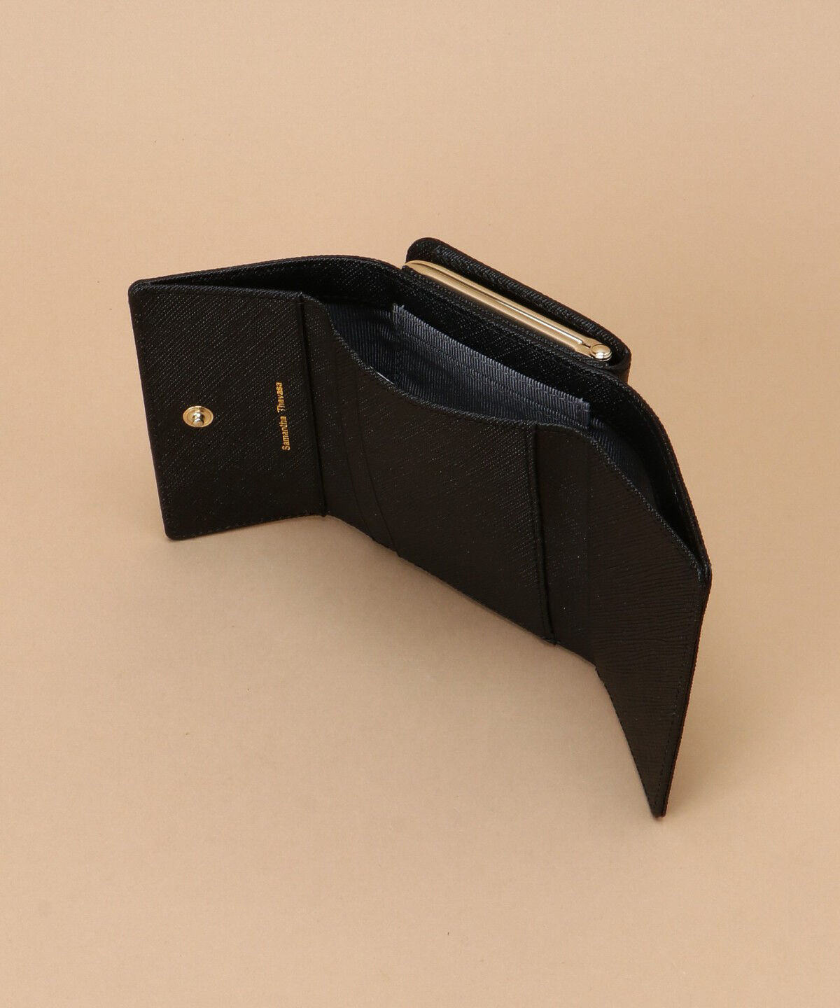 Samantha Thavasa「Pomme d'espoir ポムディスポワール ワンカラー三つ折り口金財布」|財布|