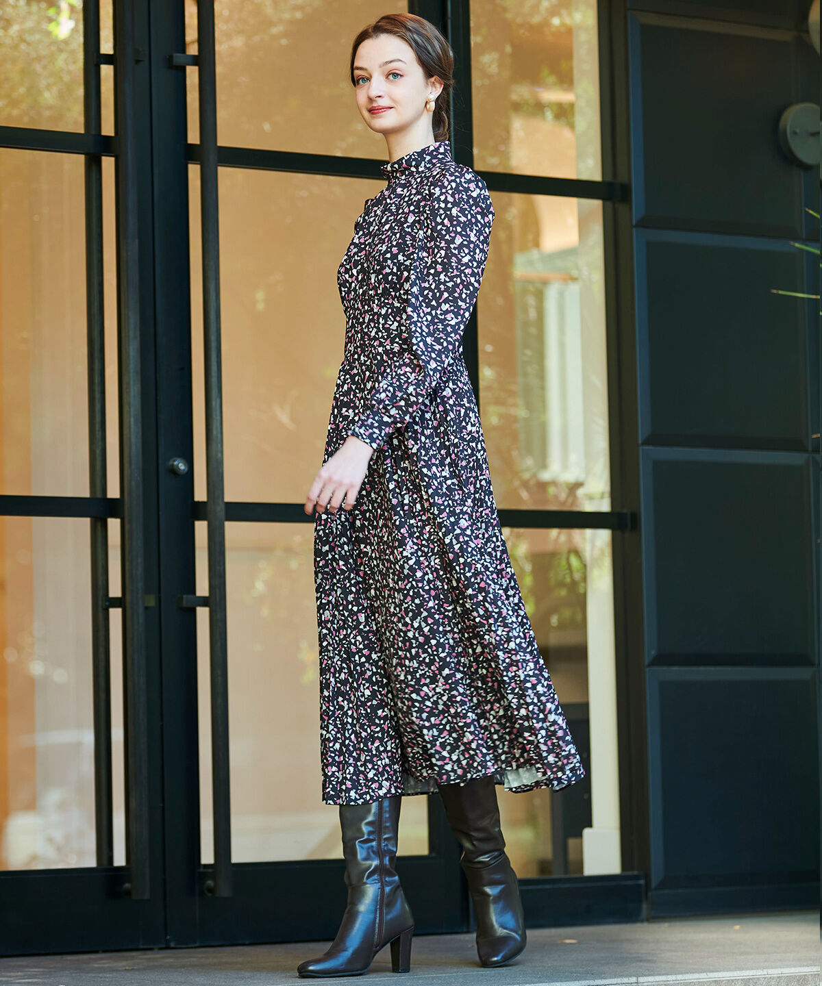 アンドクチュール「ジオメドットプリントプリーツワンピース」|ワンピース|