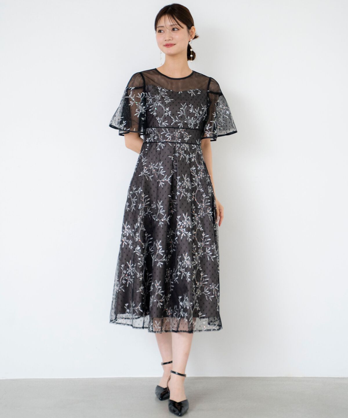 アンドクチュール「小花柄刺繍ドットチュールドレス」|ドレス|