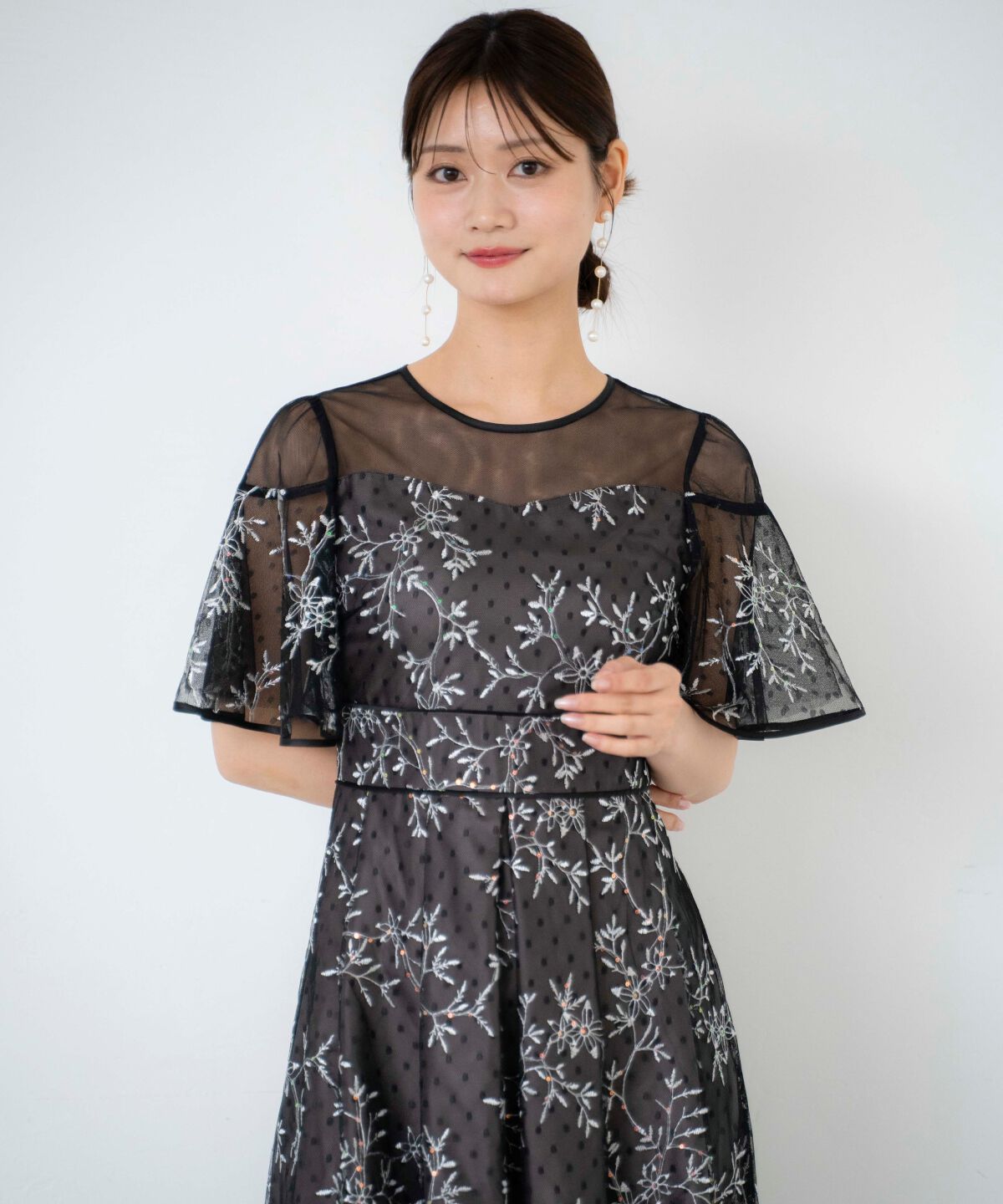 アンドクチュール「小花柄刺繍ドットチュールドレス」|ドレス|