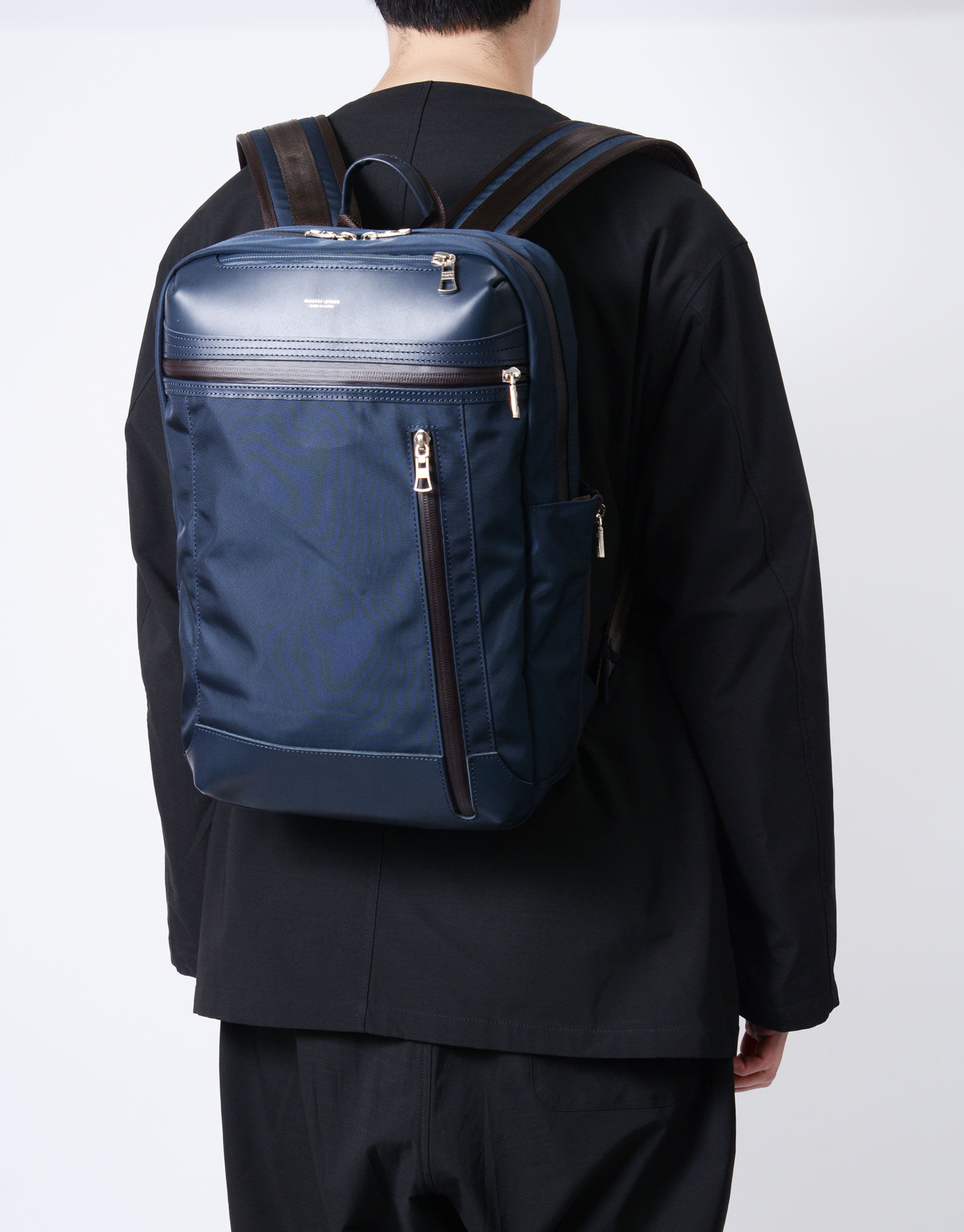master-piece「STREAM バックパックM」|ビジネスバッグ|ネイビー
