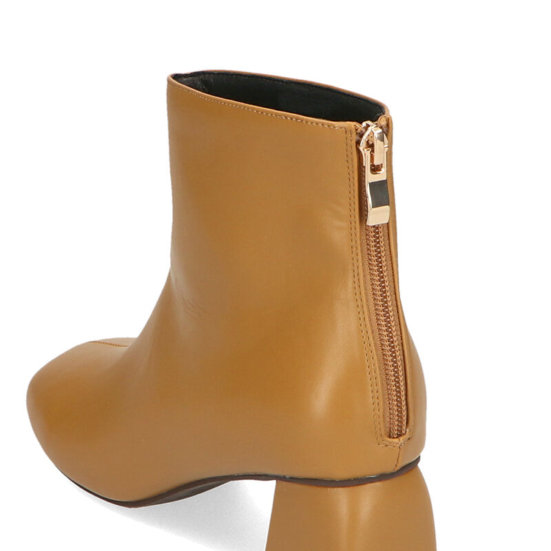 WA Oriental TRaffic「ラウンドトゥ変形ヒールブーツ/22407」|ショートブーツ|