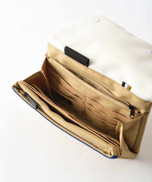 MILESTO「Hutteトラベルオーガナイザー」|財布|