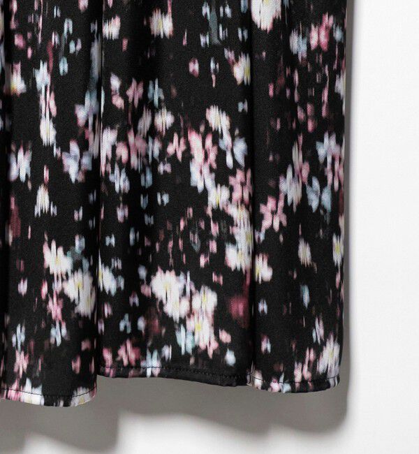 UNITED ARROWS「サテン フラワープリント ボウタイ ワンピース ‐ウォッシャブル‐」|ワンピース|