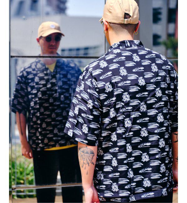 Paris Saint-Germain「【隈 研吾 &times; Paris Saint-Germain】グラフィックプリント オープンカラーシャツ」|シャツ・ブラウス|