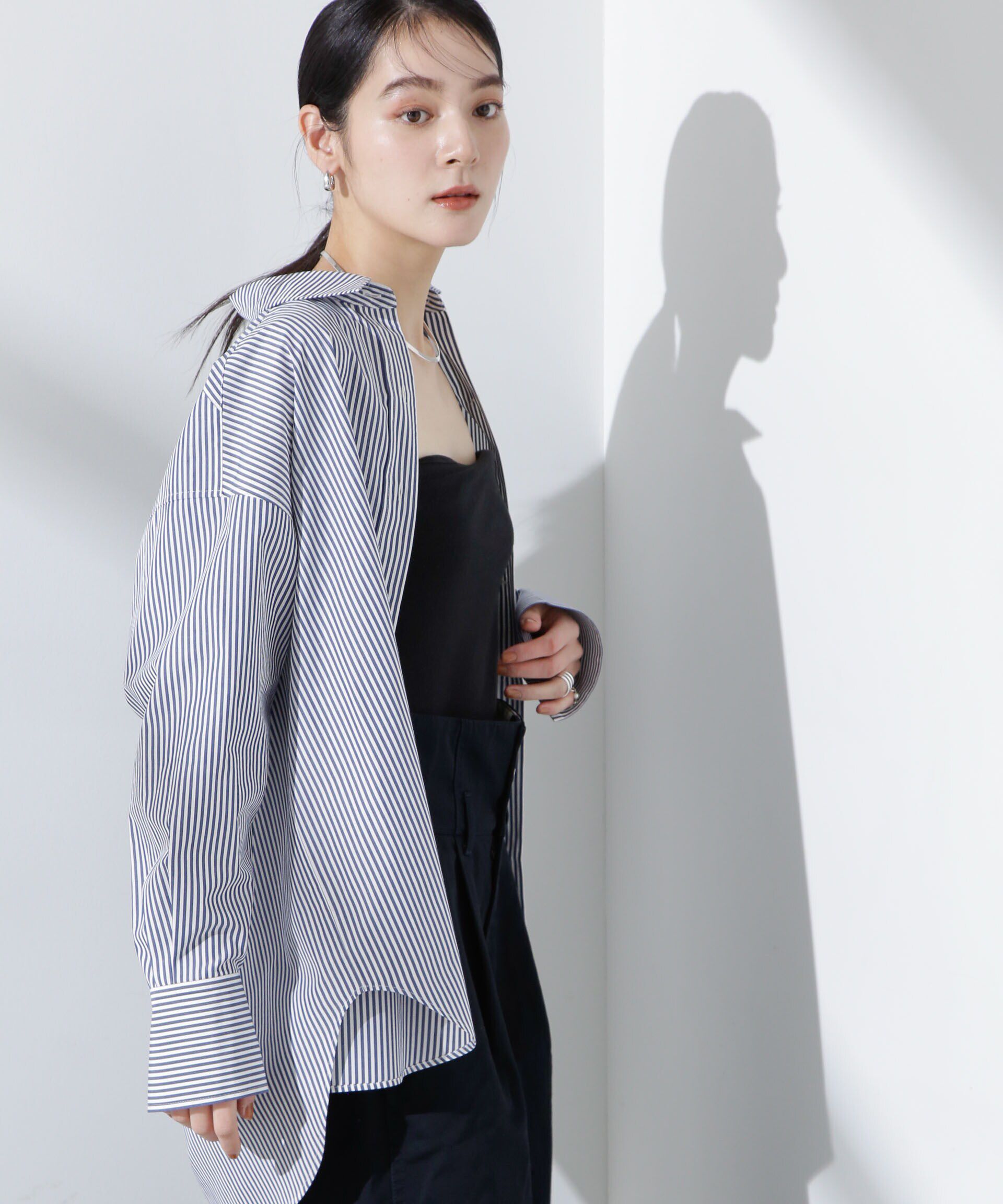 nano･universe「バッククロスオーバーシャツ」|シャツ・ブラウス|