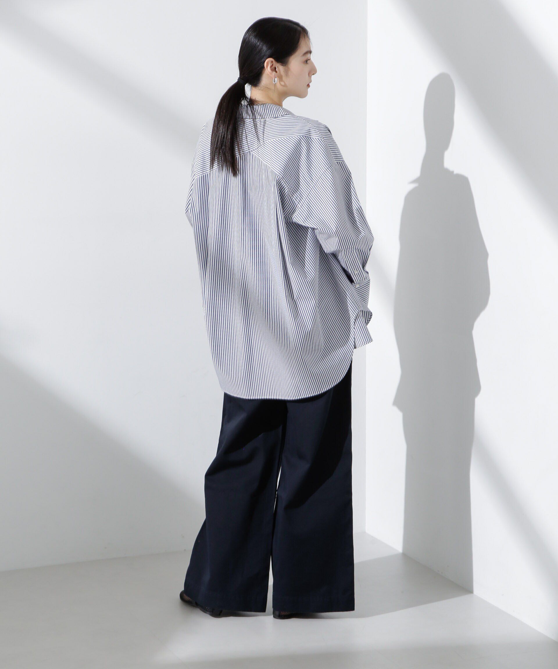 nano･universe「バッククロスオーバーシャツ」|シャツ・ブラウス|