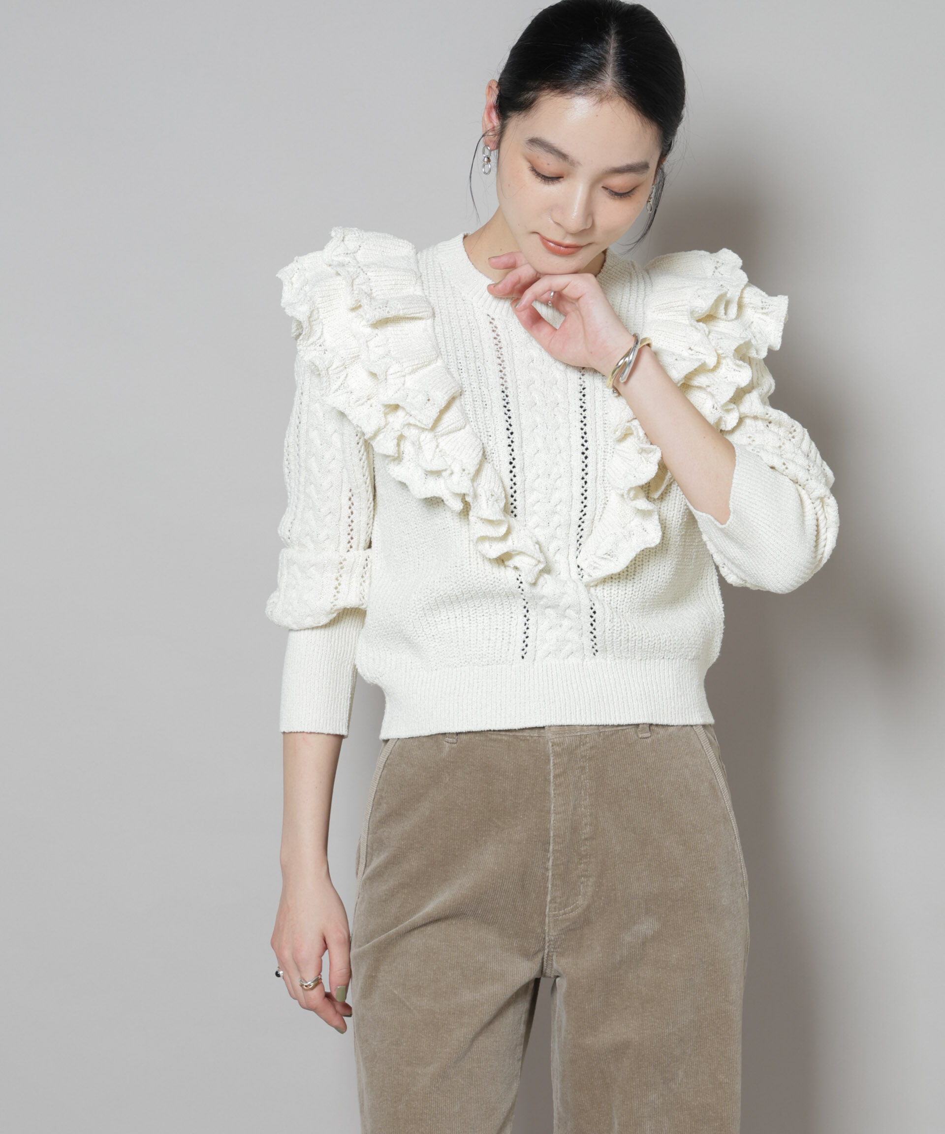 nano･universe「フリルケーブルニットプルオーバー」|ニット・セーター|