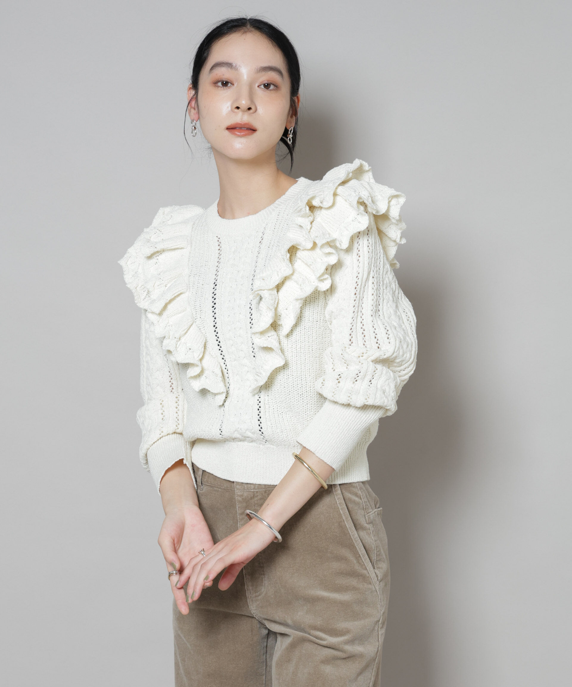 nano･universe「フリルケーブルニットプルオーバー」|ニット・セーター|