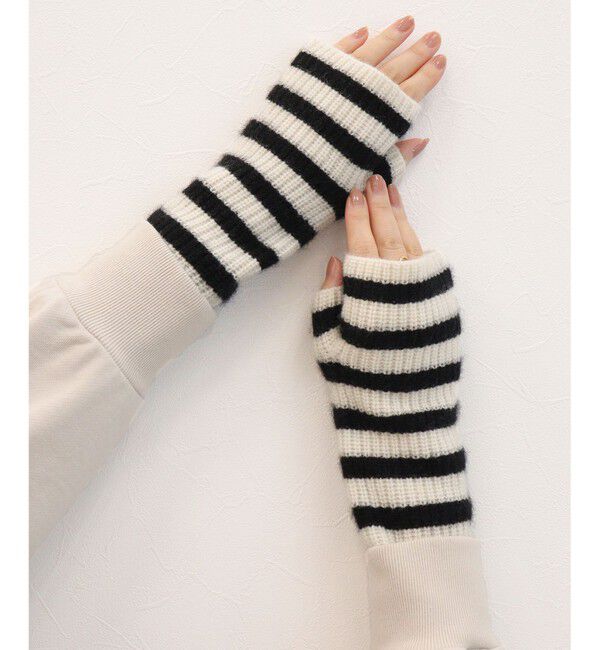 23区「ピュアカシミヤ アーム ウォーマー」|手袋|ホワイト系1