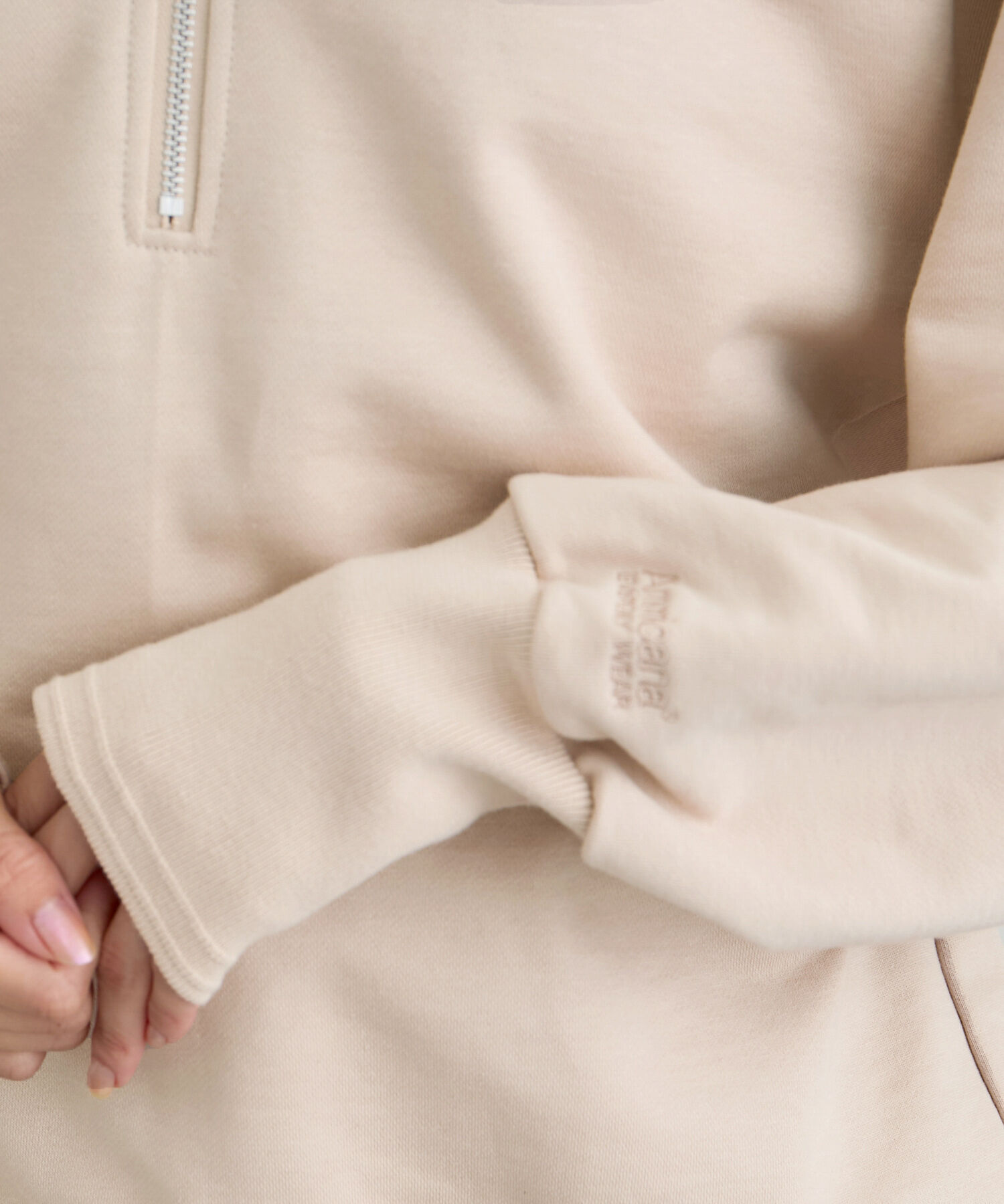 SALON adam et rope'「【Americana（アメリカーナ） for SALON】ロゴジップスウェット」|スウェット・ジャージ|