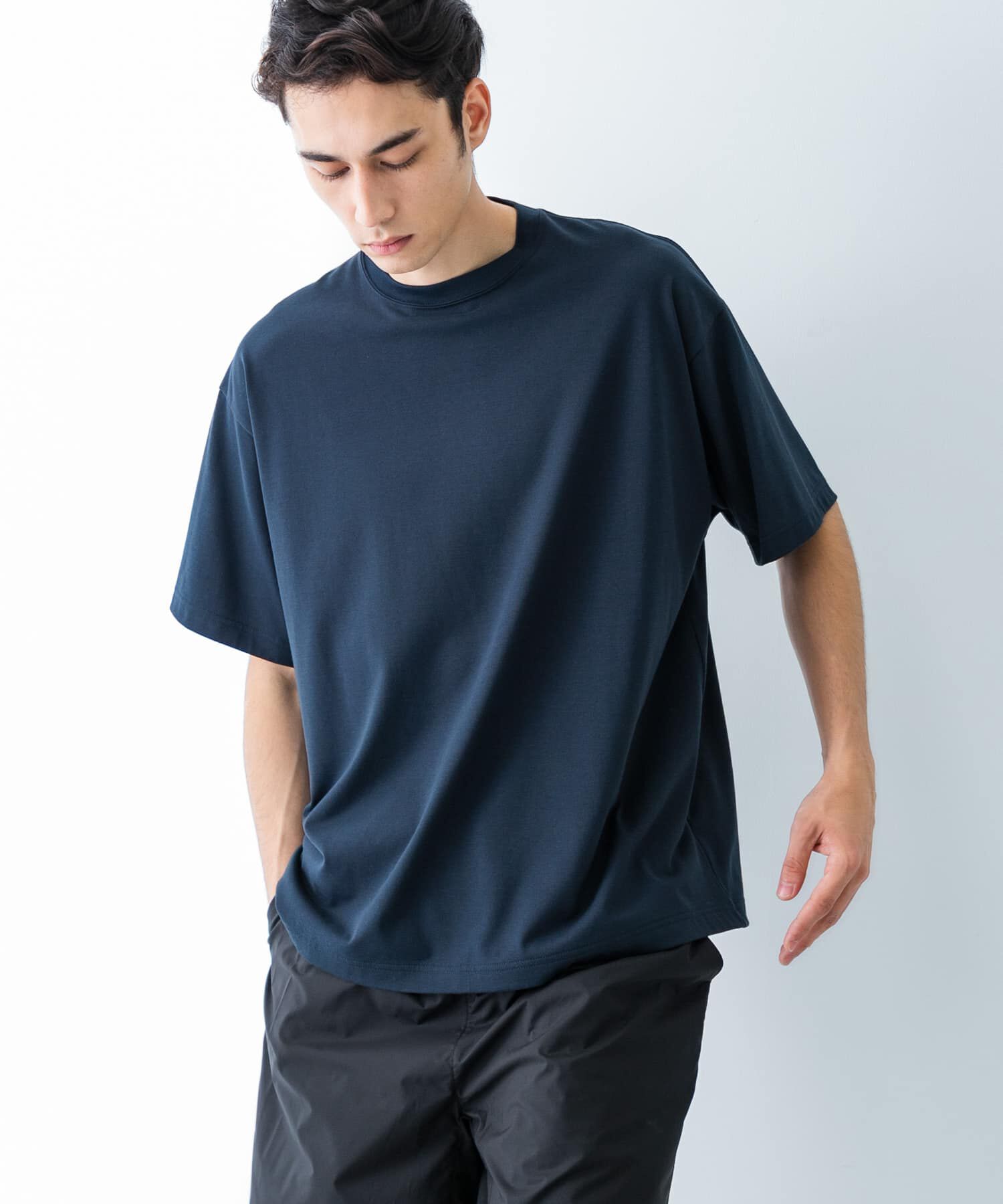 URBAN RESEARCH「new basic　クールドライツイストヒートブロックショートスリーブ」|Tシャツ・カットソー|ネイビー