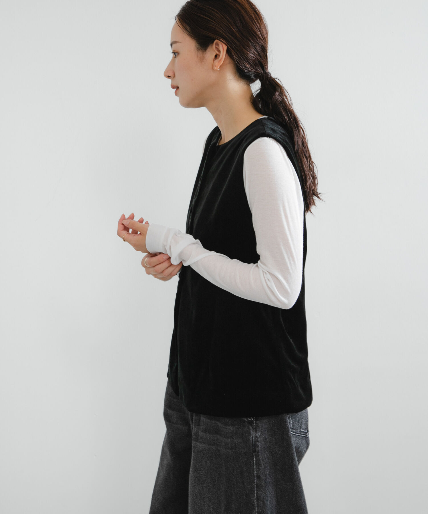 URBAN RESEARCH「ベロアジレ」|ベスト・ジレ|