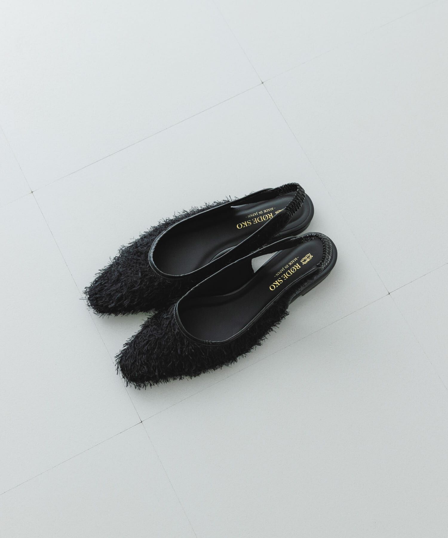 RODE SKO「『MADE IN JAPAN』ヘアリーバックストラップミュール」|その他|ブラック