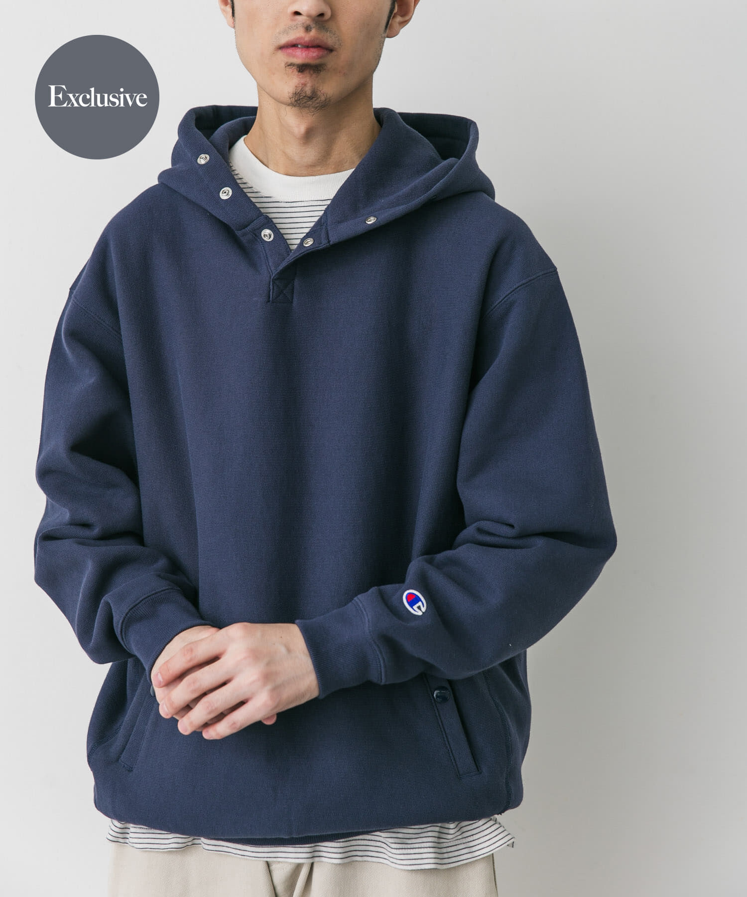 URBAN RESEARCH DOORS「『別注』Champion&times;DOORS　RW HALF SNAP PARKA」|パーカー|ネイビー