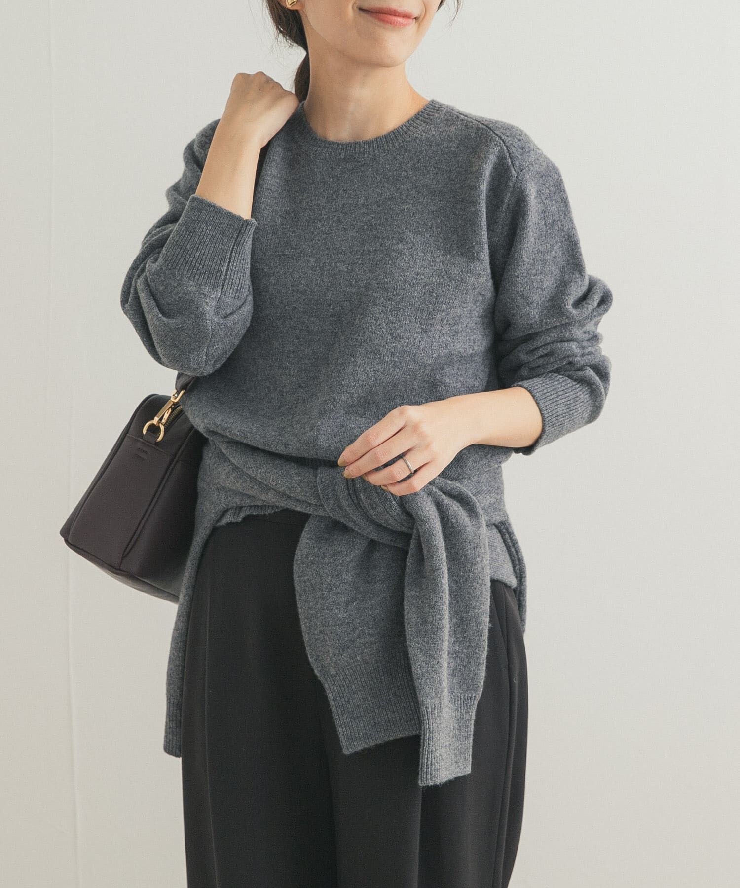 URBAN RESEARCH DOORS「ウールコンパクトクルーネックプルオーバー」|ニット・セーター|ダークグレー