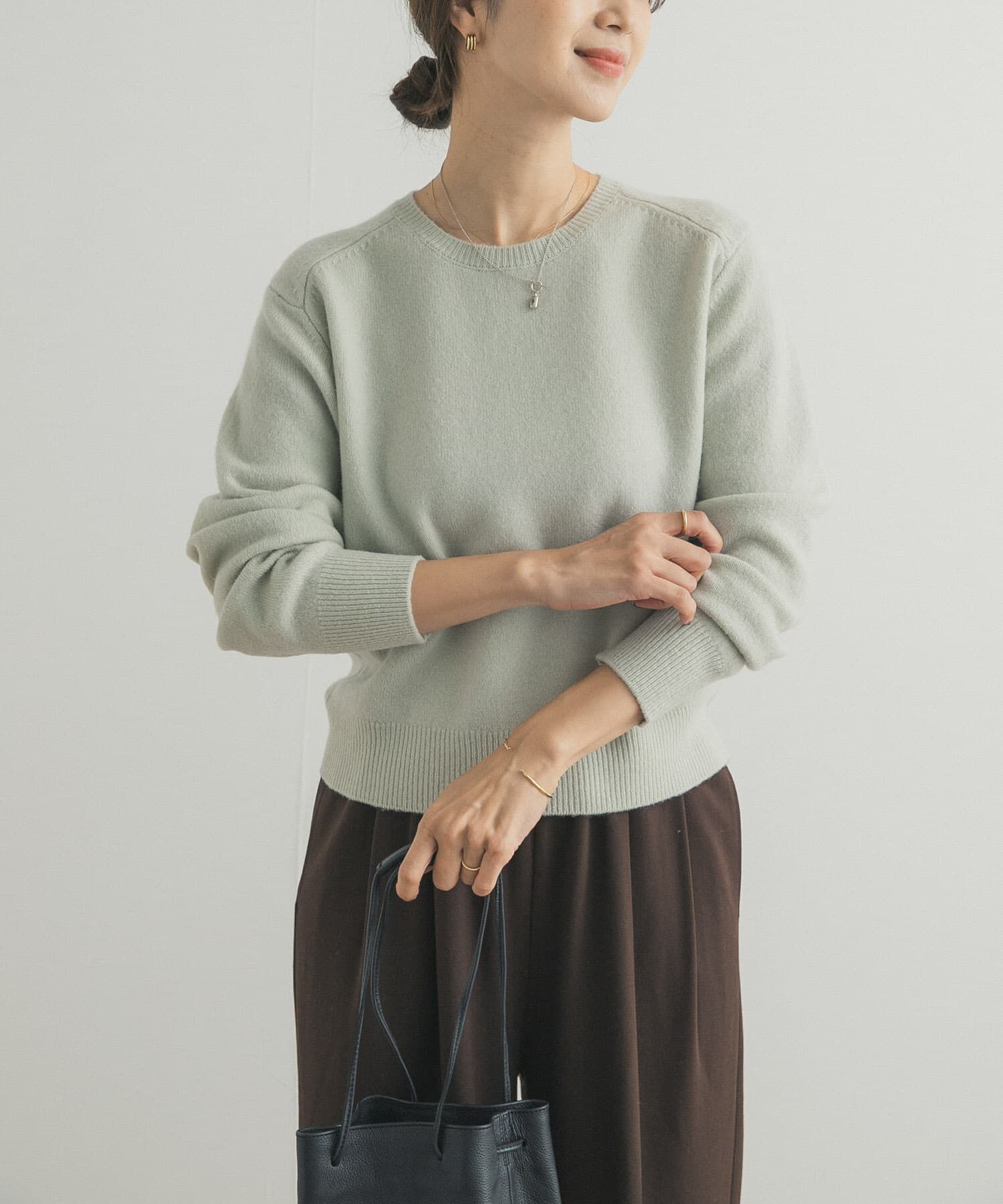 URBAN RESEARCH DOORS「ウールコンパクトクルーネックプルオーバー」|ニット・セーター|