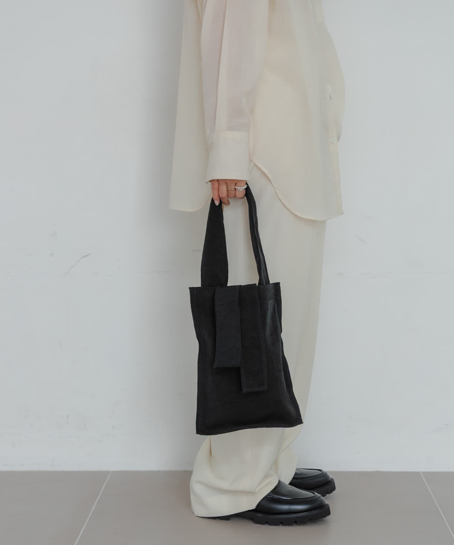 URBAN RESEARCH「『一部別注カラー』ITTI　MARY INSIDE OUT TOTE- S」|トートバッグ|